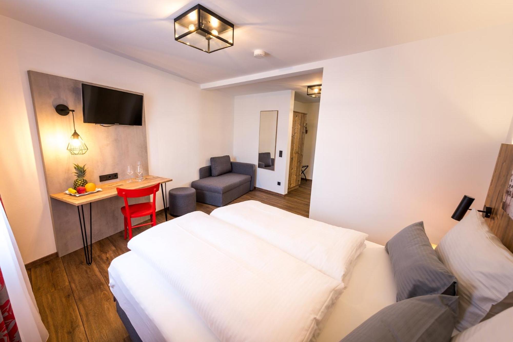 Deluxe Double Room - Photo 3