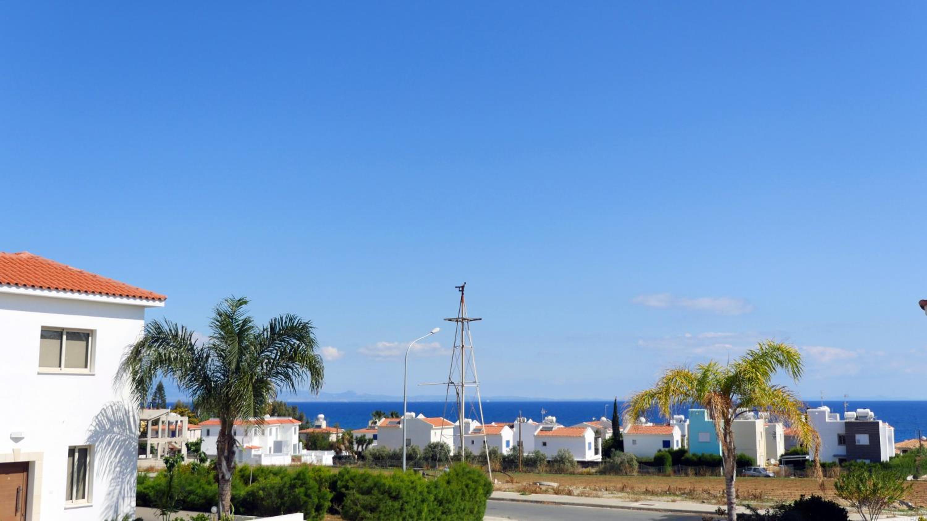 Villa photo 3