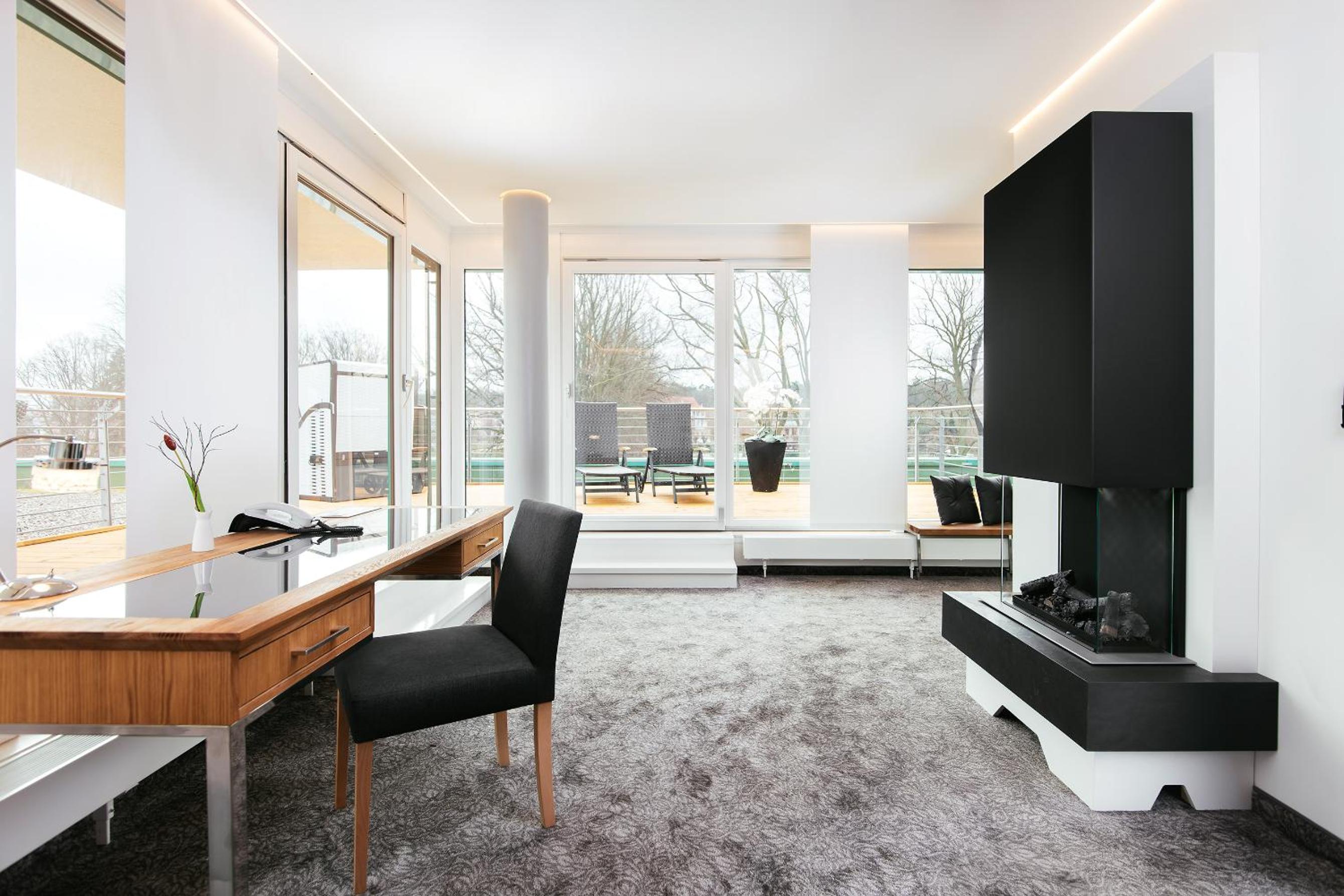 Executive Suite