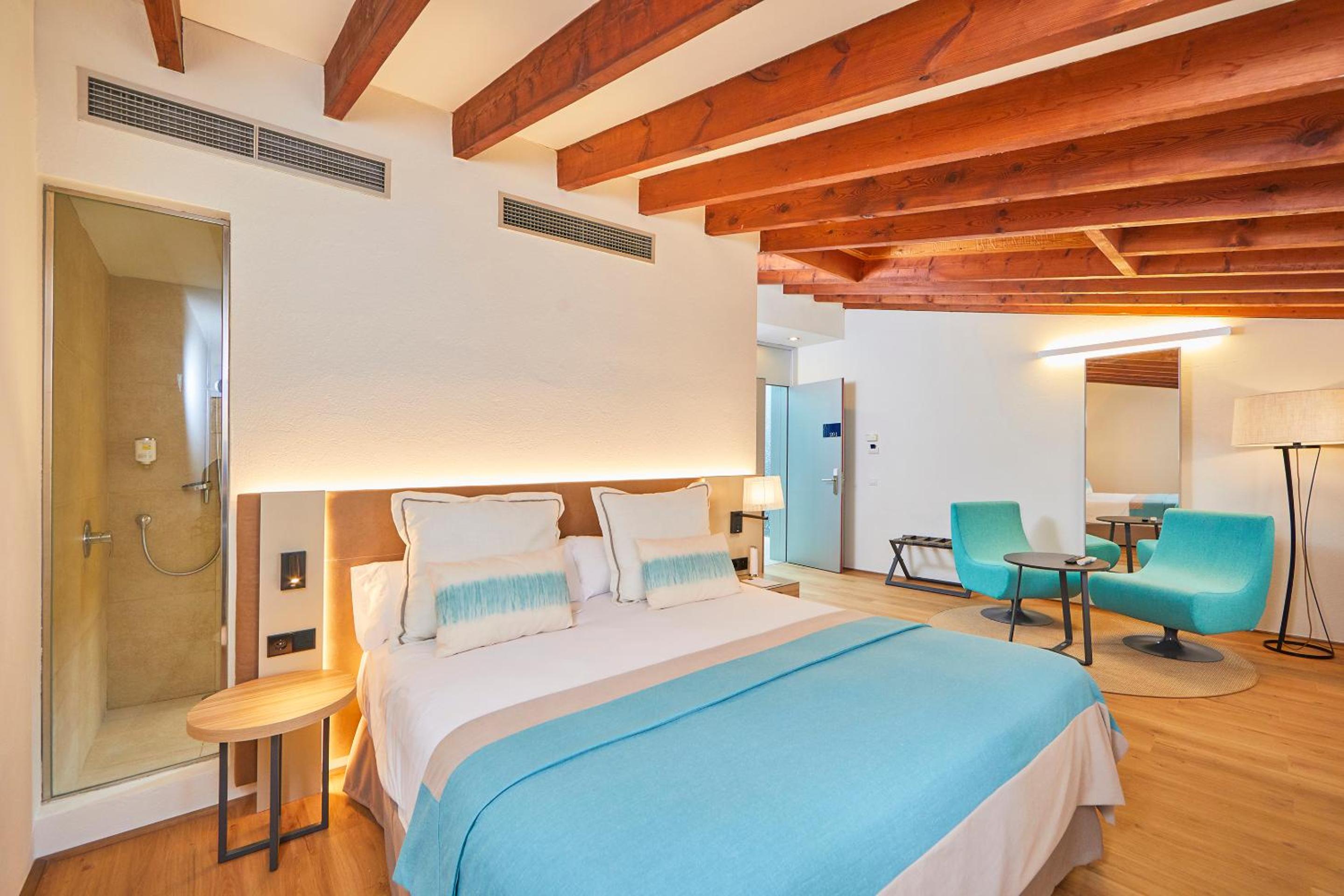 Superior Double Room - Photo 3