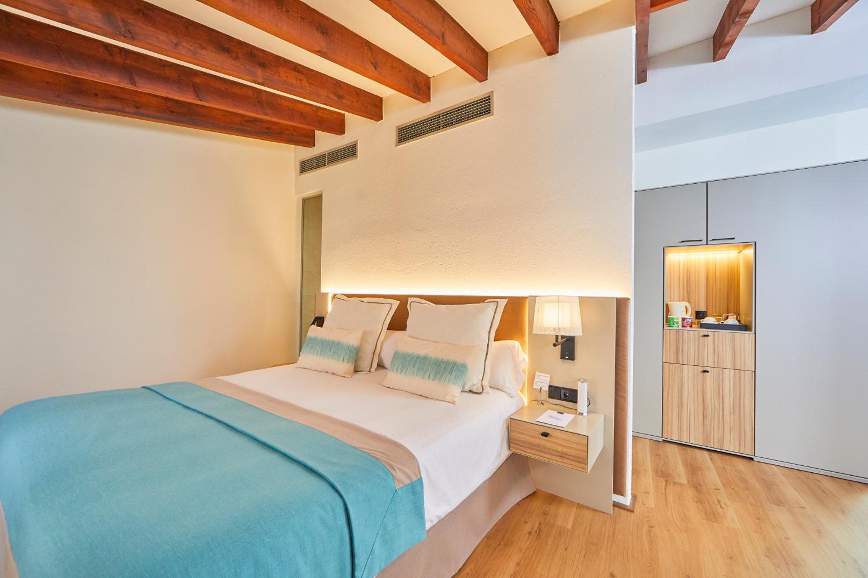 Superior Double Room - Photo 1