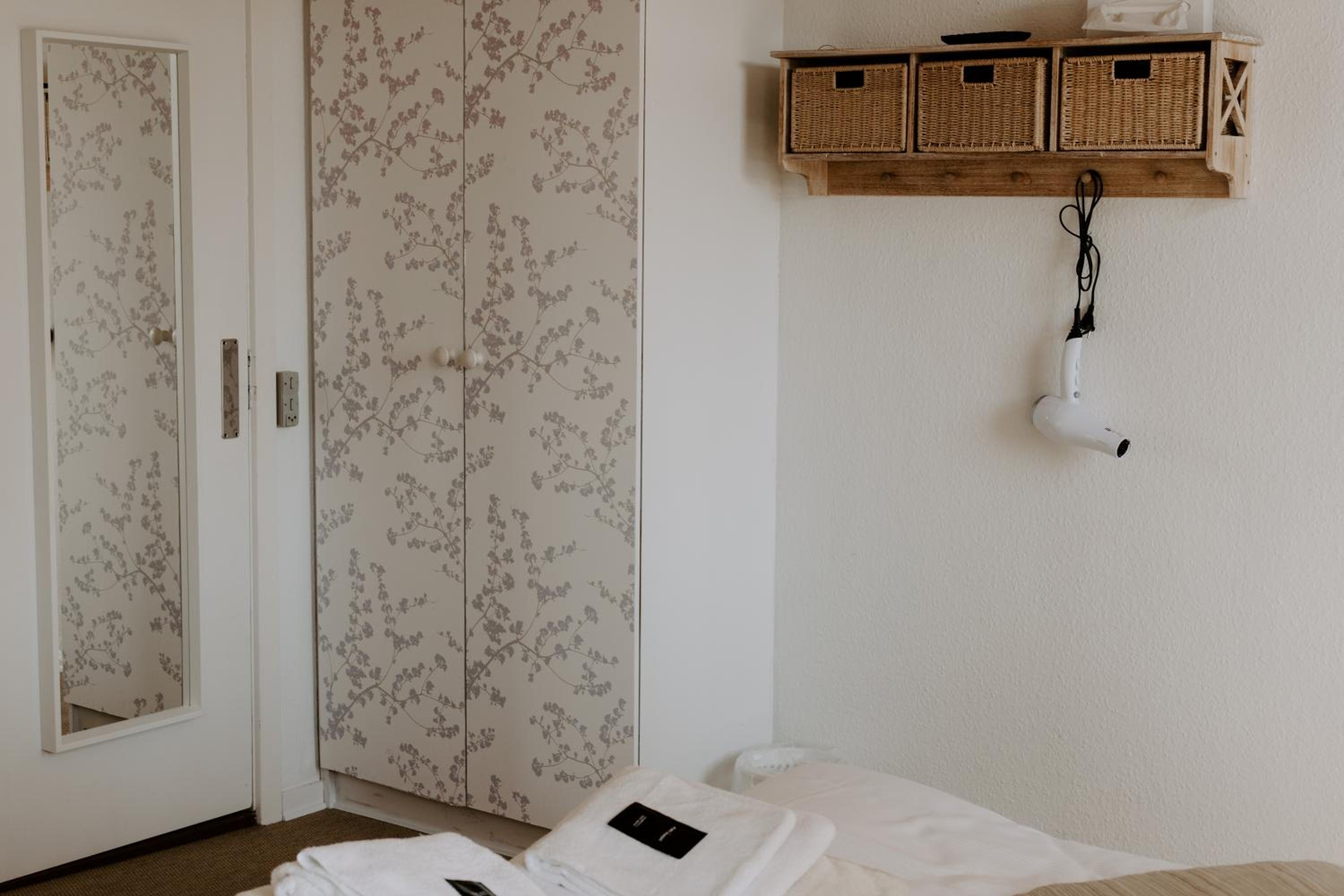 Double or Twin Room photo 3
