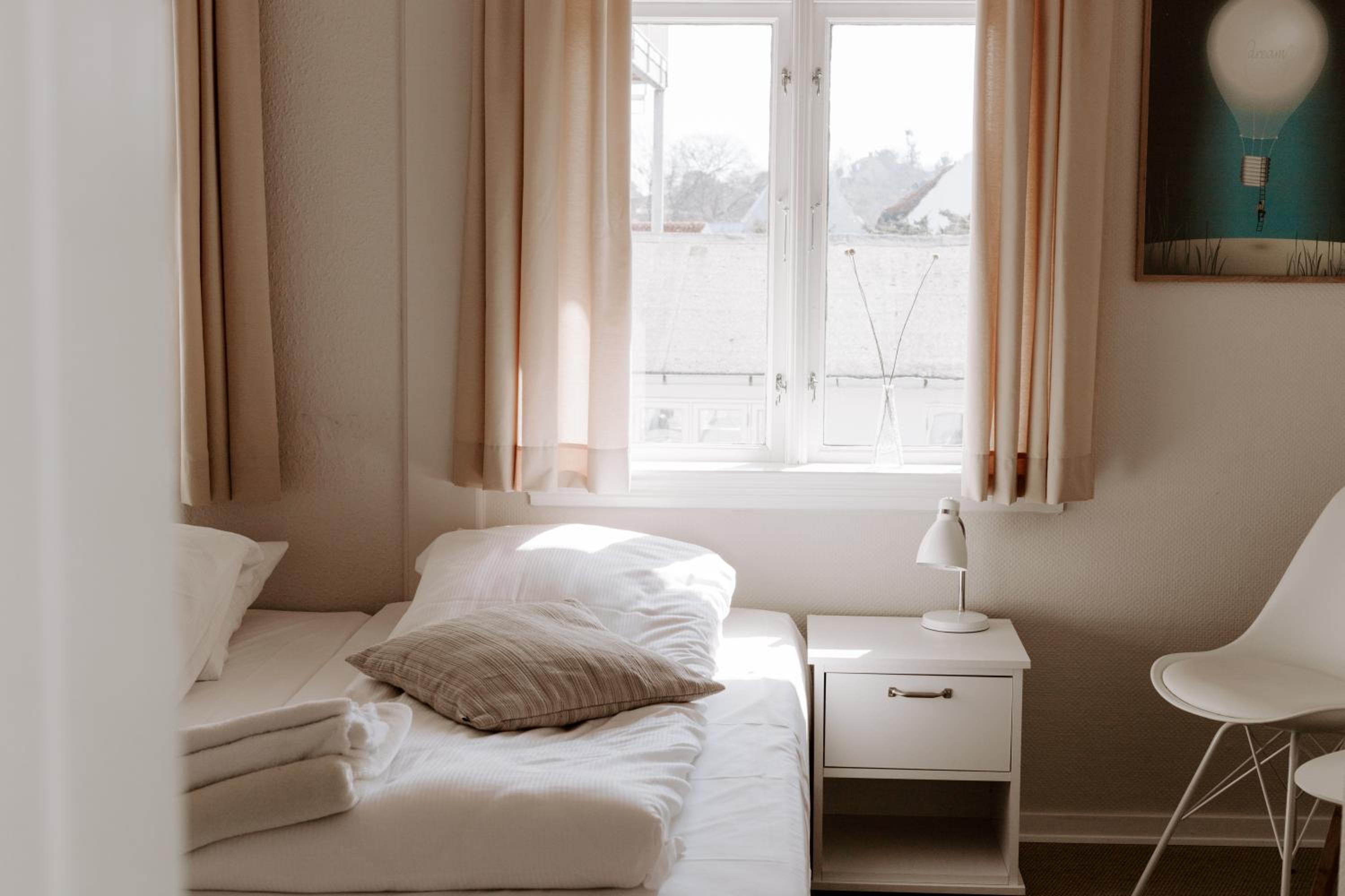 Double or Twin Room photo 2