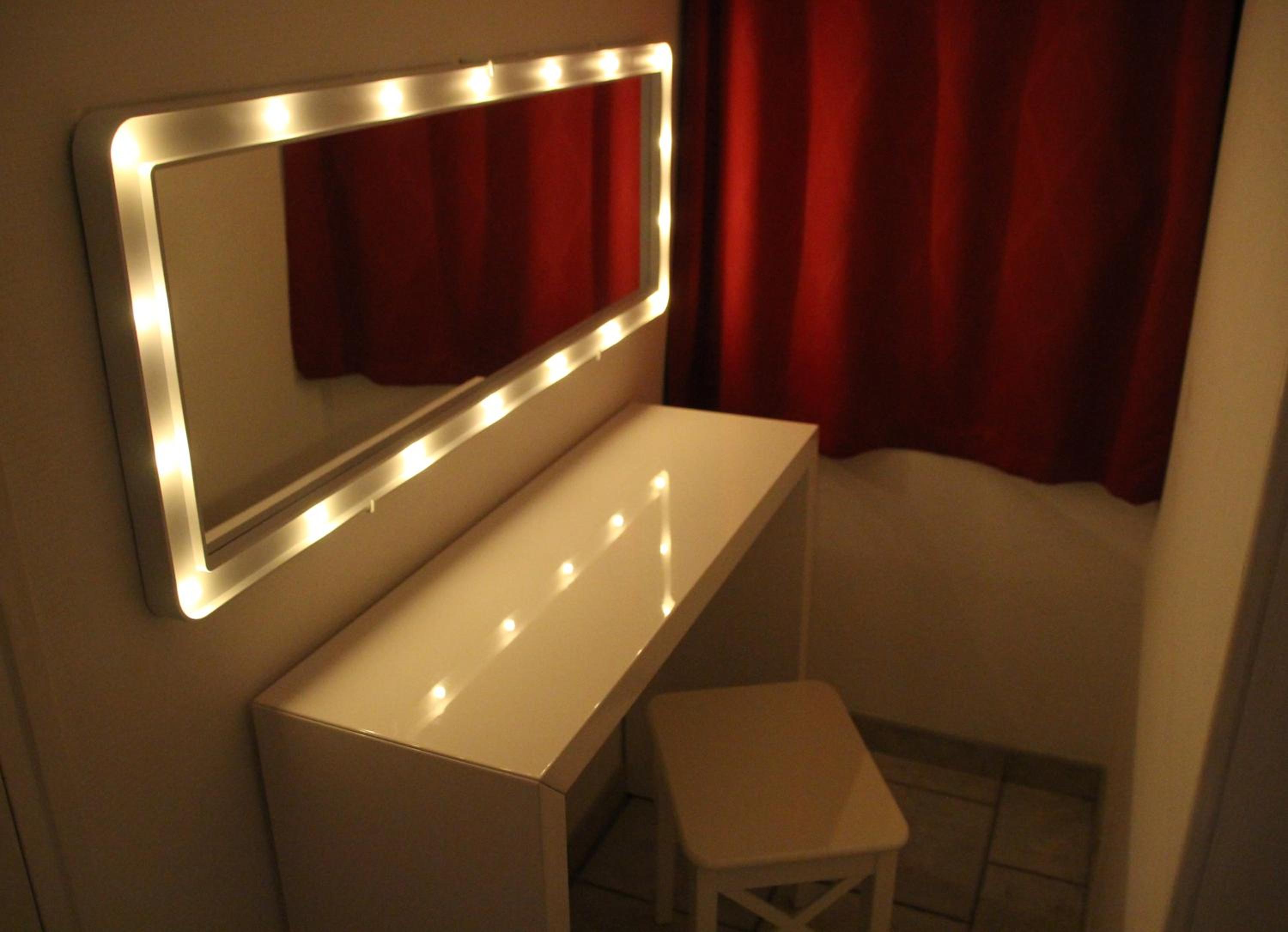 Quadruple Room with Bath photo 3