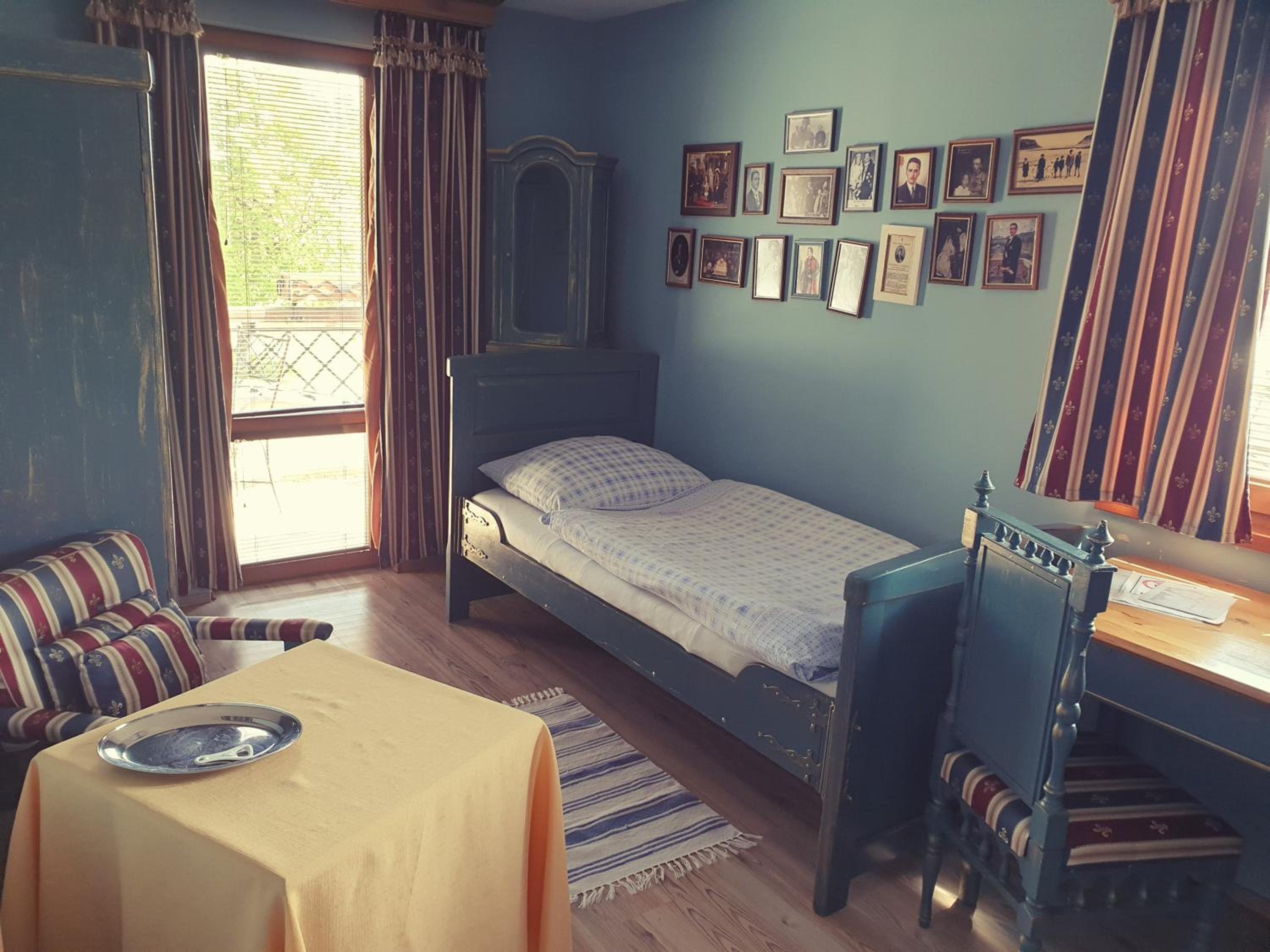 Single Room with Balcony photo 3