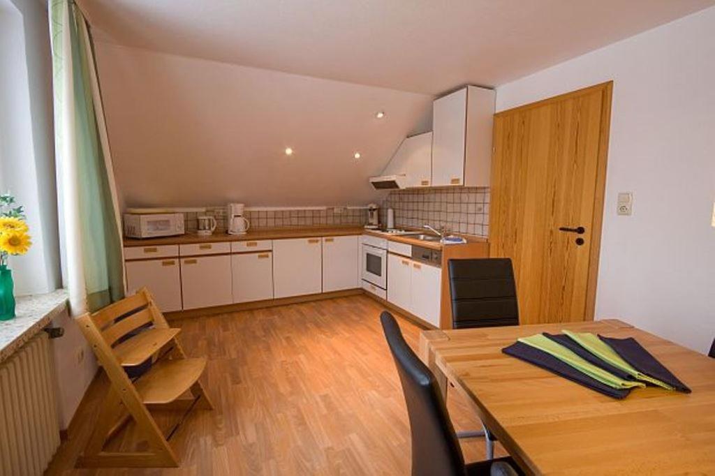 Two-Bedroom Apartment - Photo 2