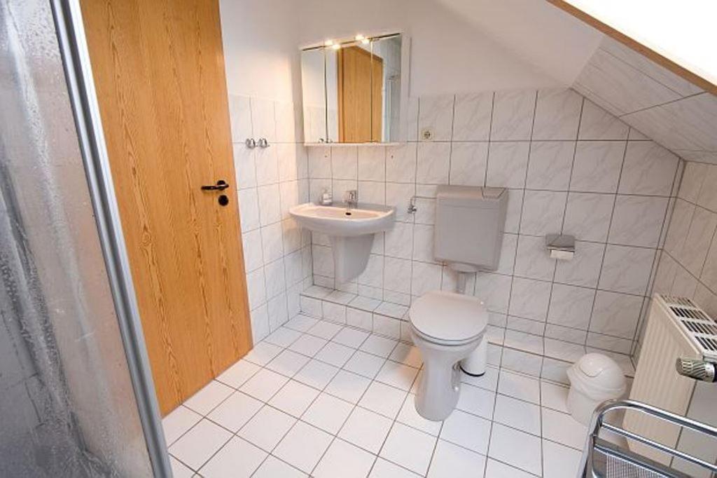Two-Bedroom Apartment - Photo 10