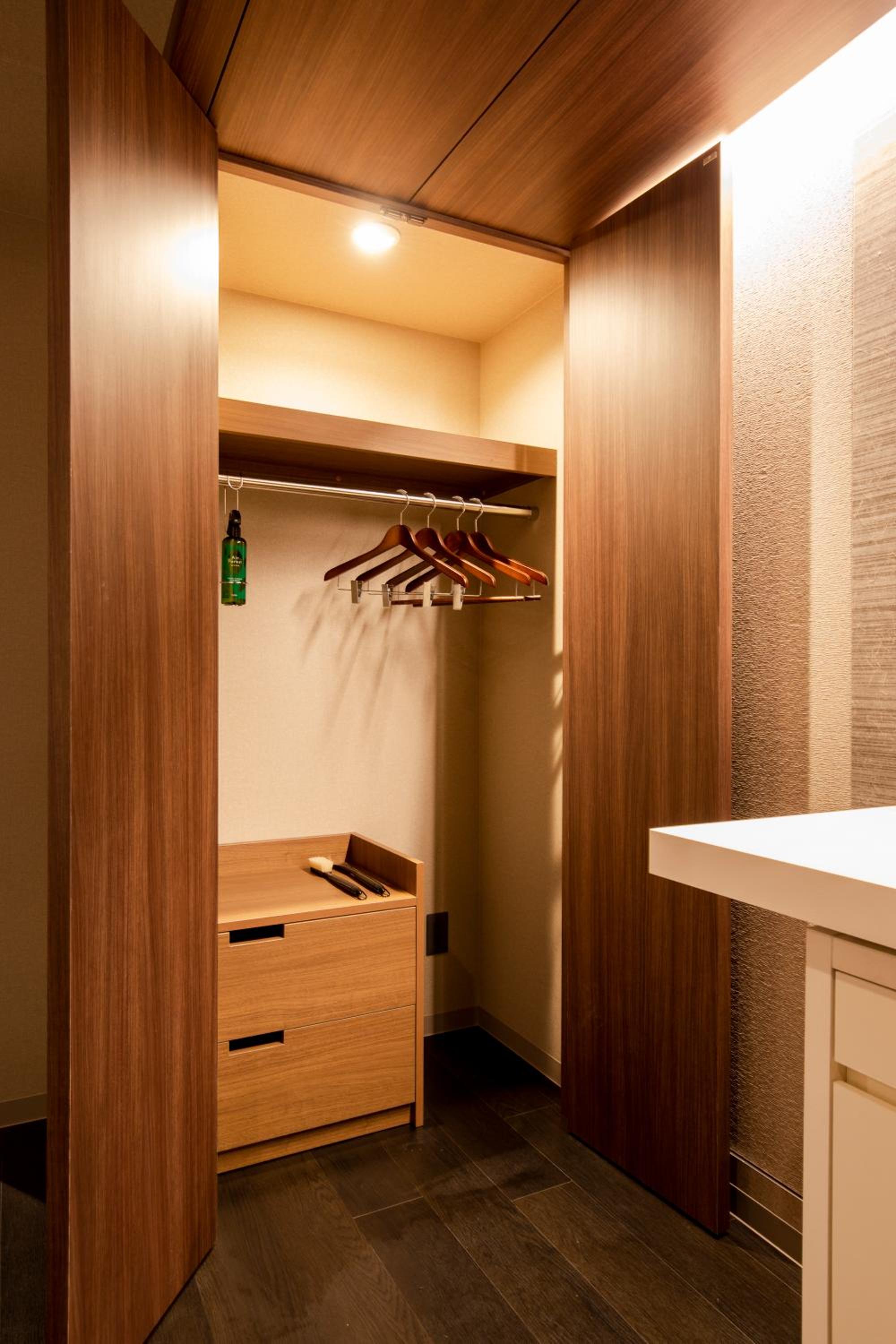 High Floor Premier Twin Room - Photo 2