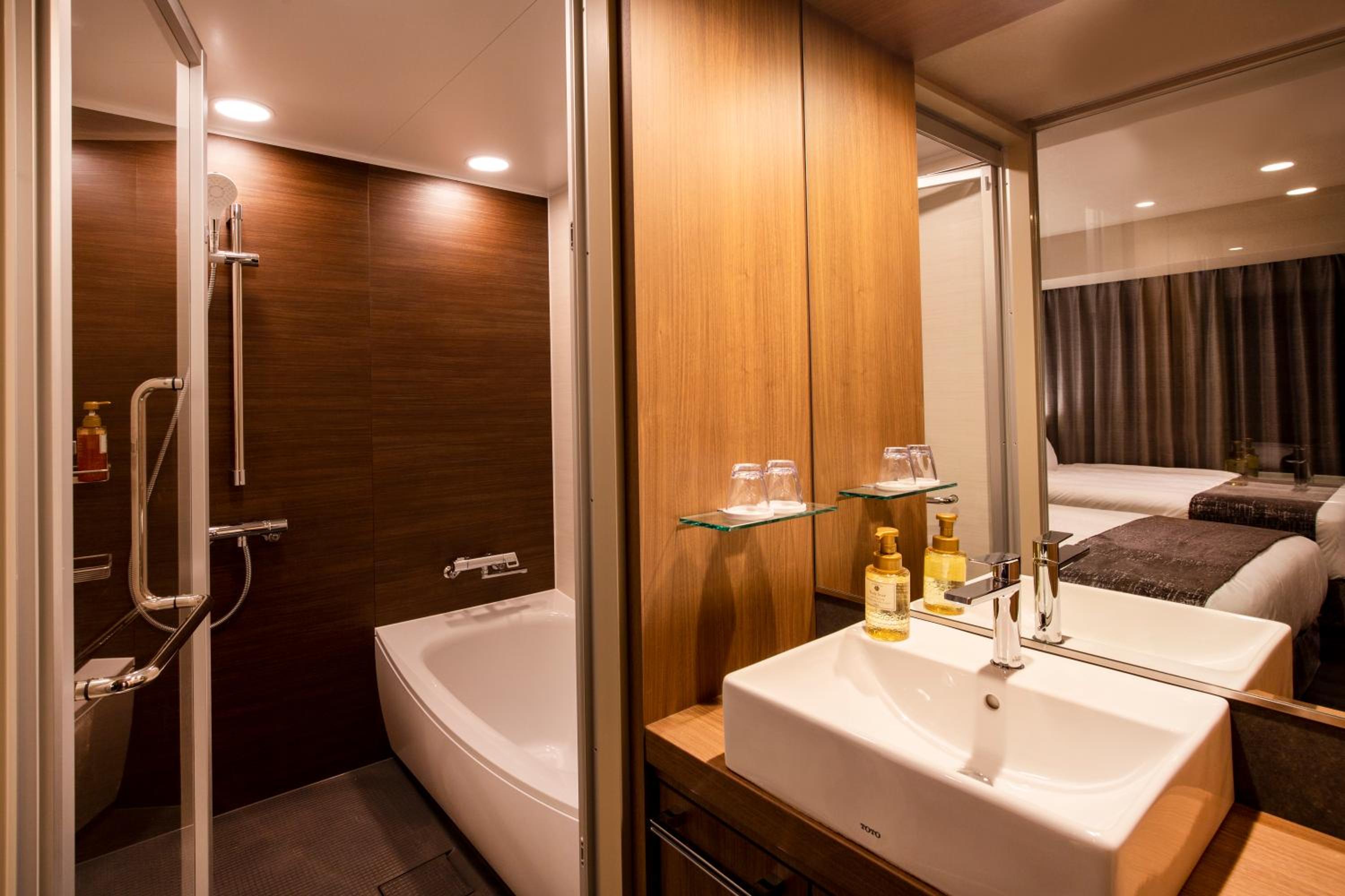 High Floor Premier Twin Room - Photo 4