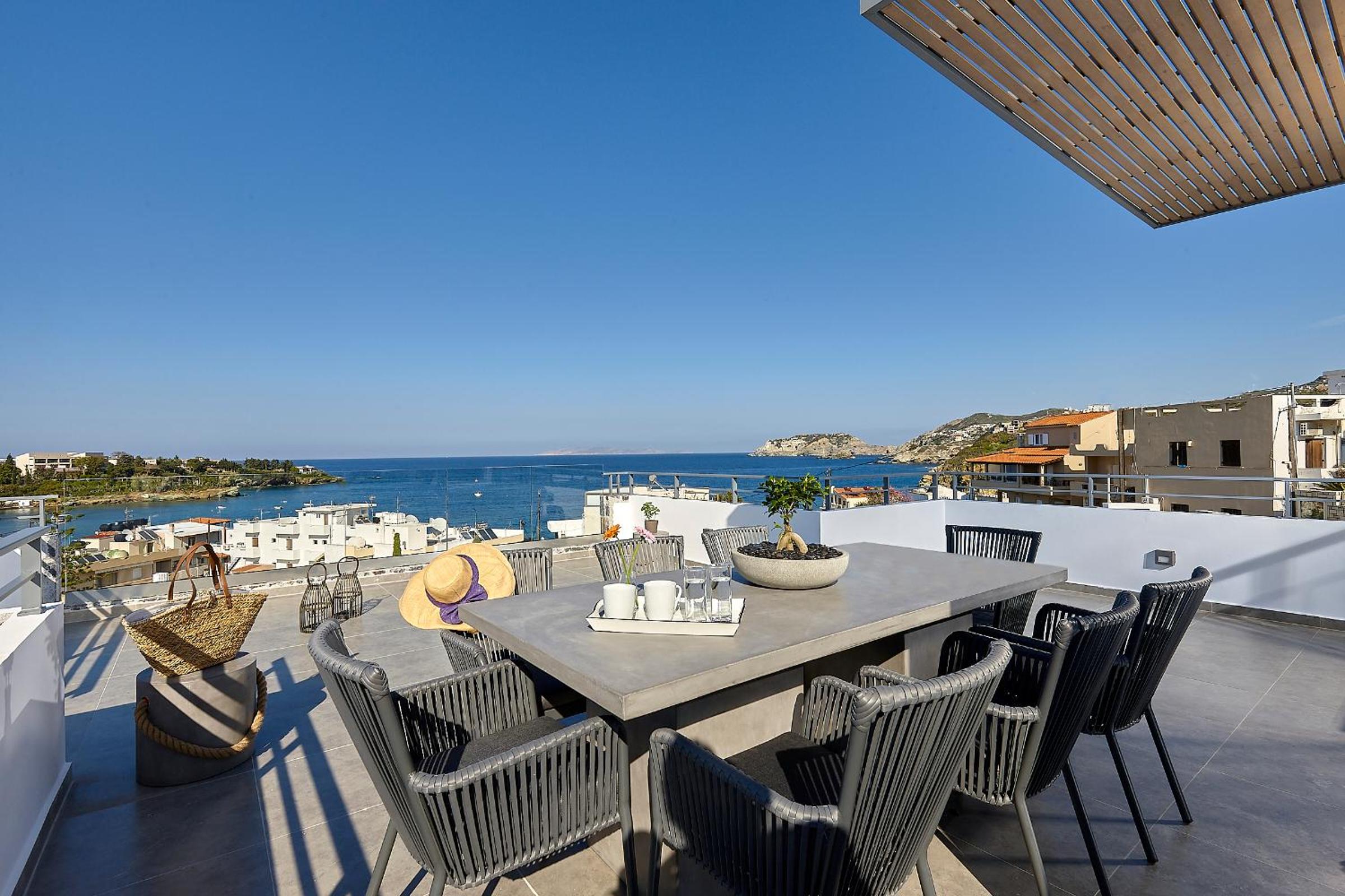 Deluxe Suite with Sea View