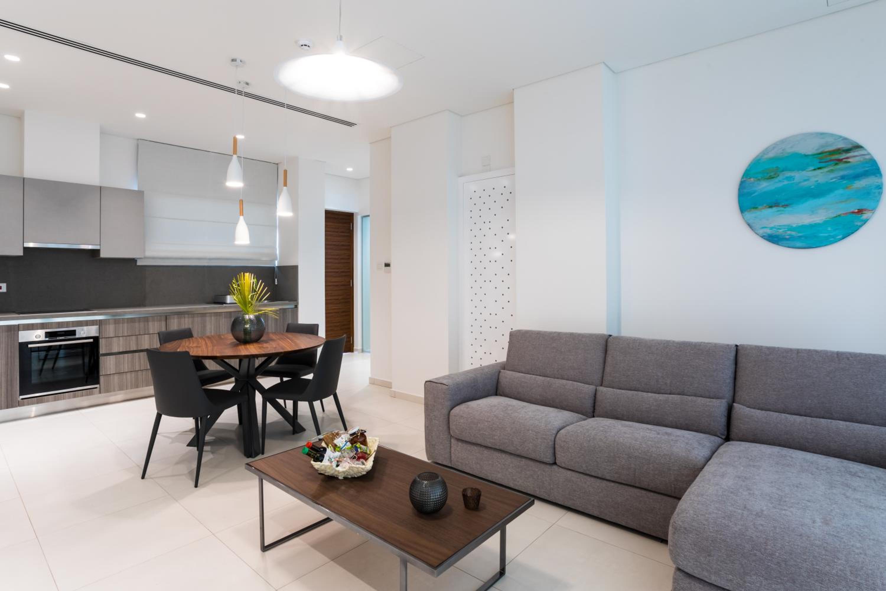 Penthouse Apartment photo 2