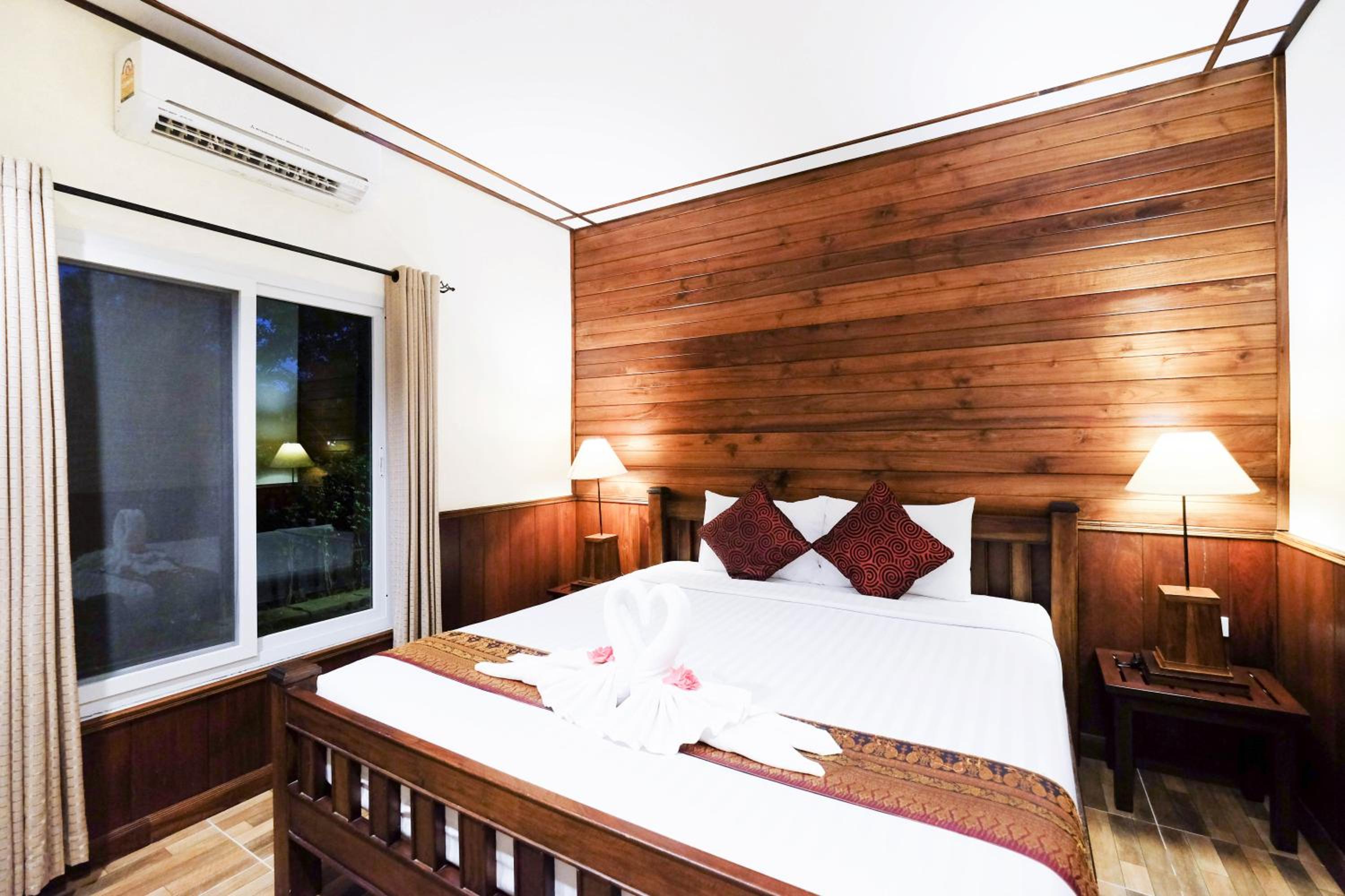 Standard Double Room - Photo 7