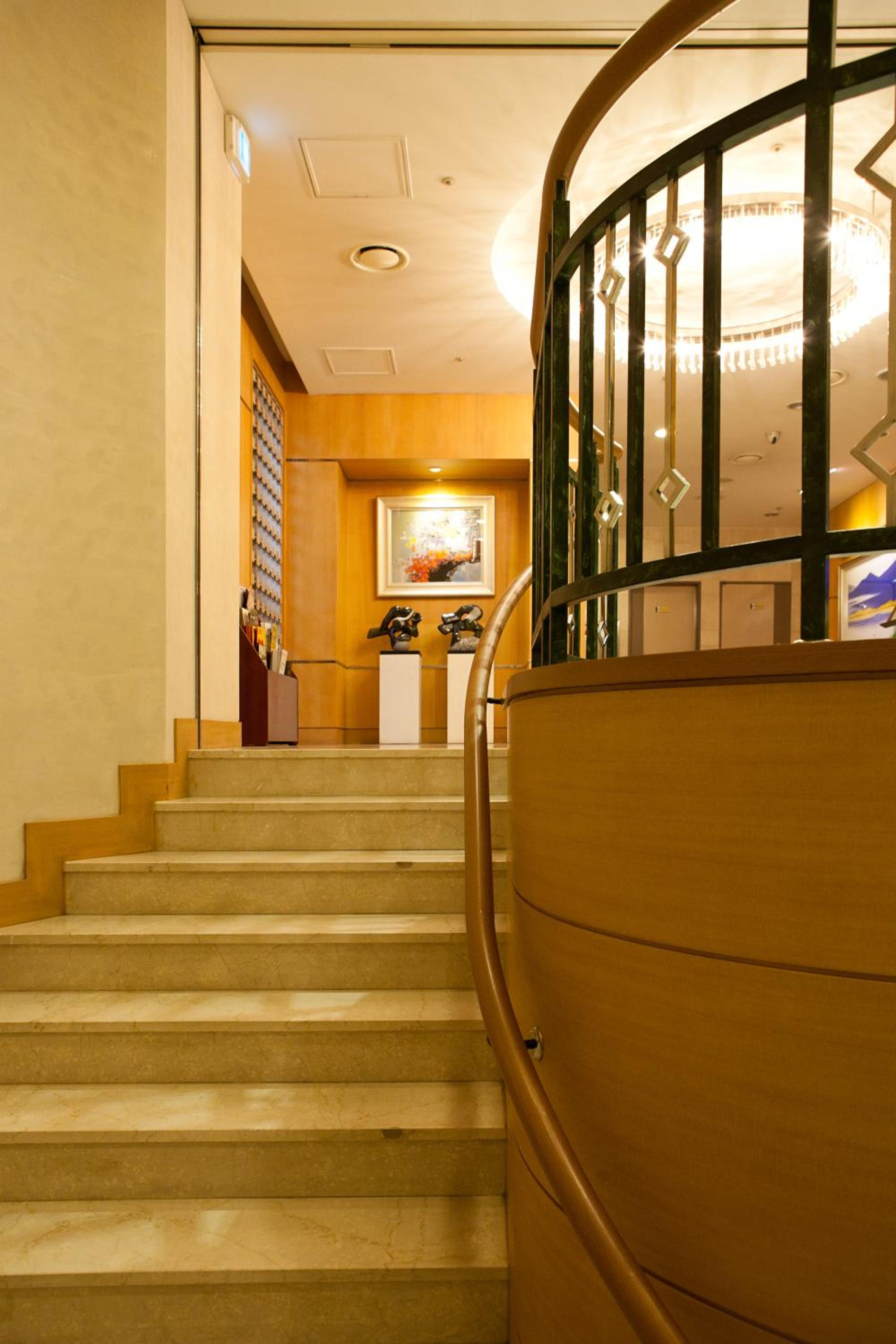 Connecting Double and Twin Room - Photo 7