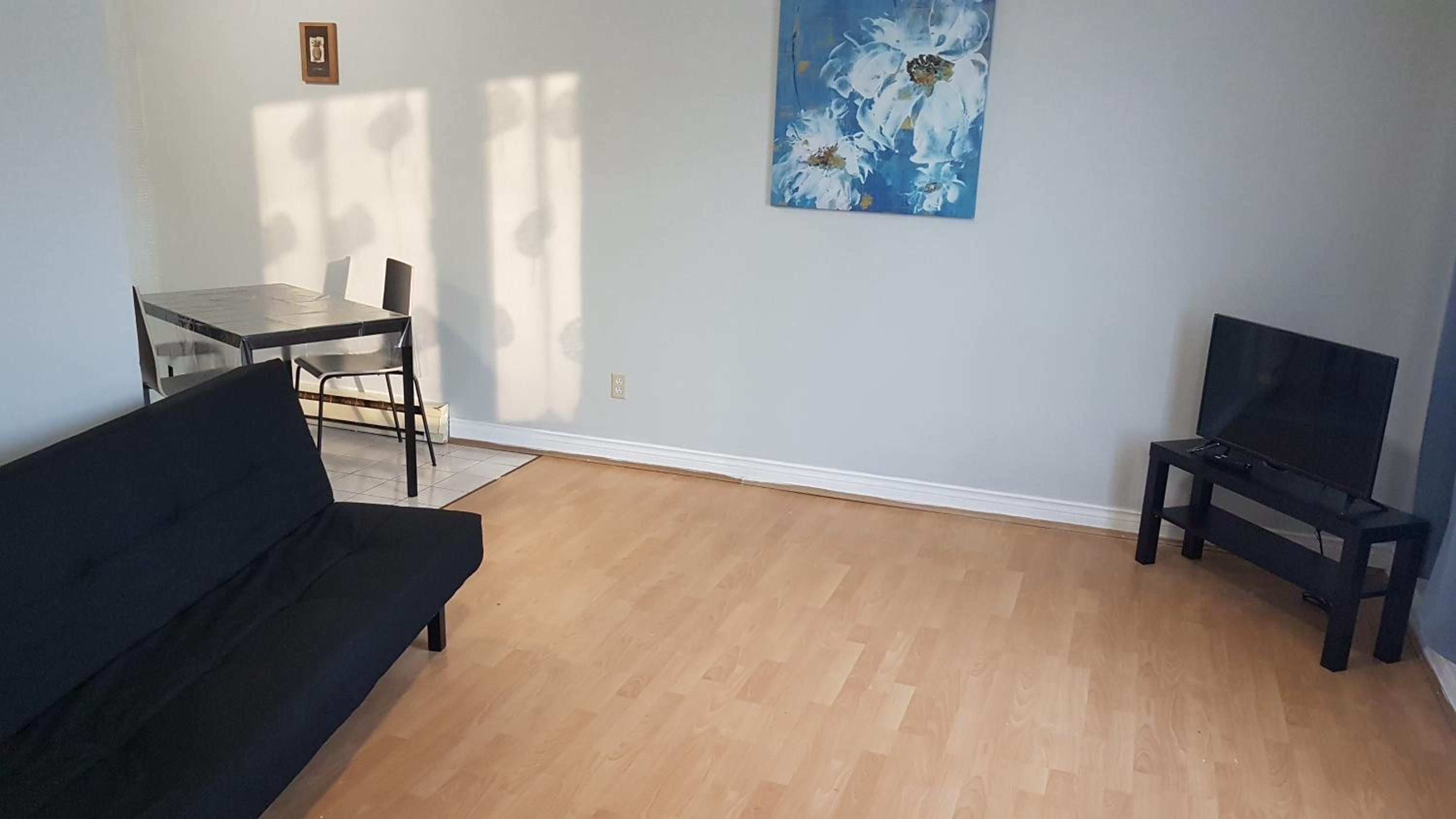 Two-Bedroom Suite - Photo 33