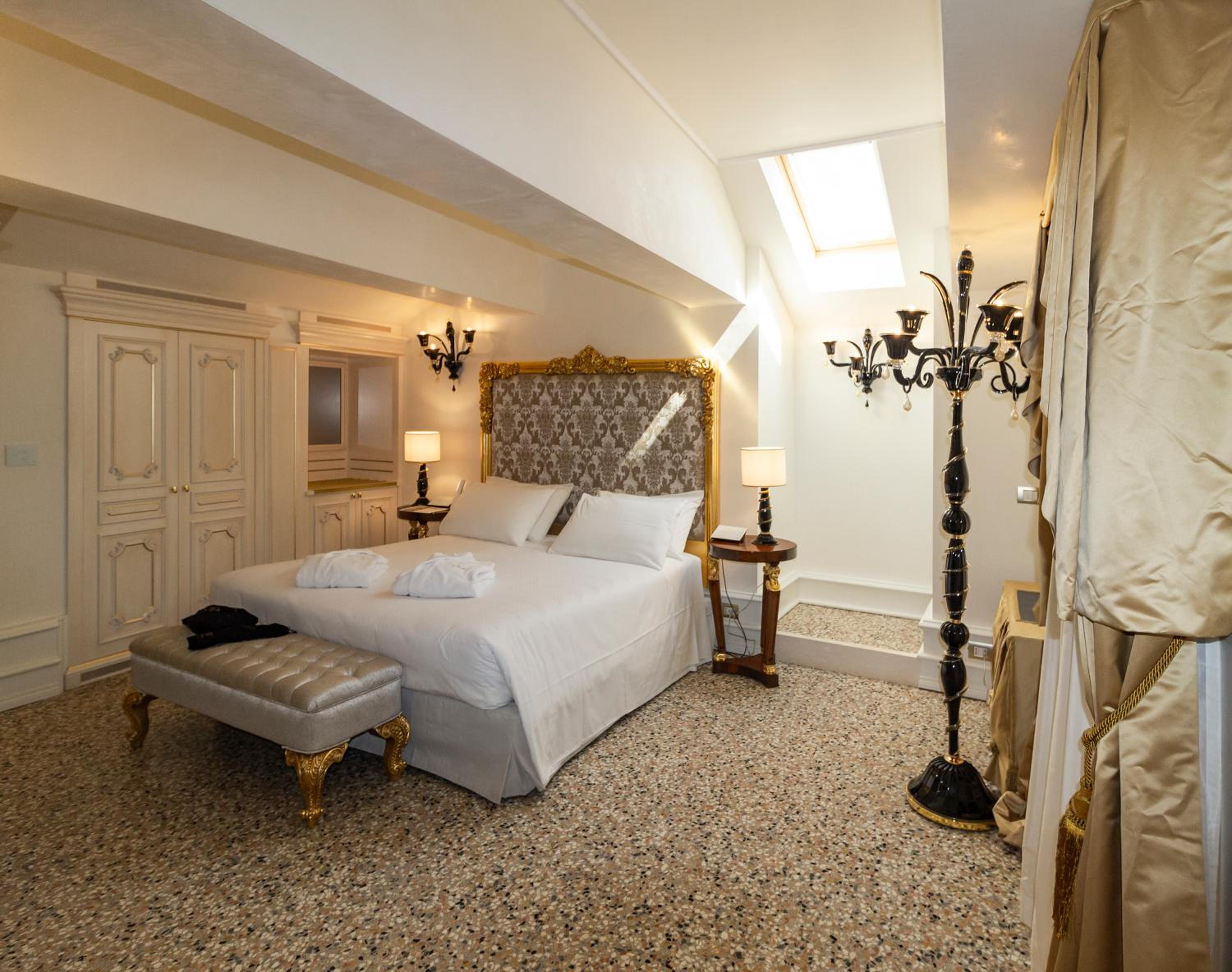 Junior Suite with Terrace photo 2