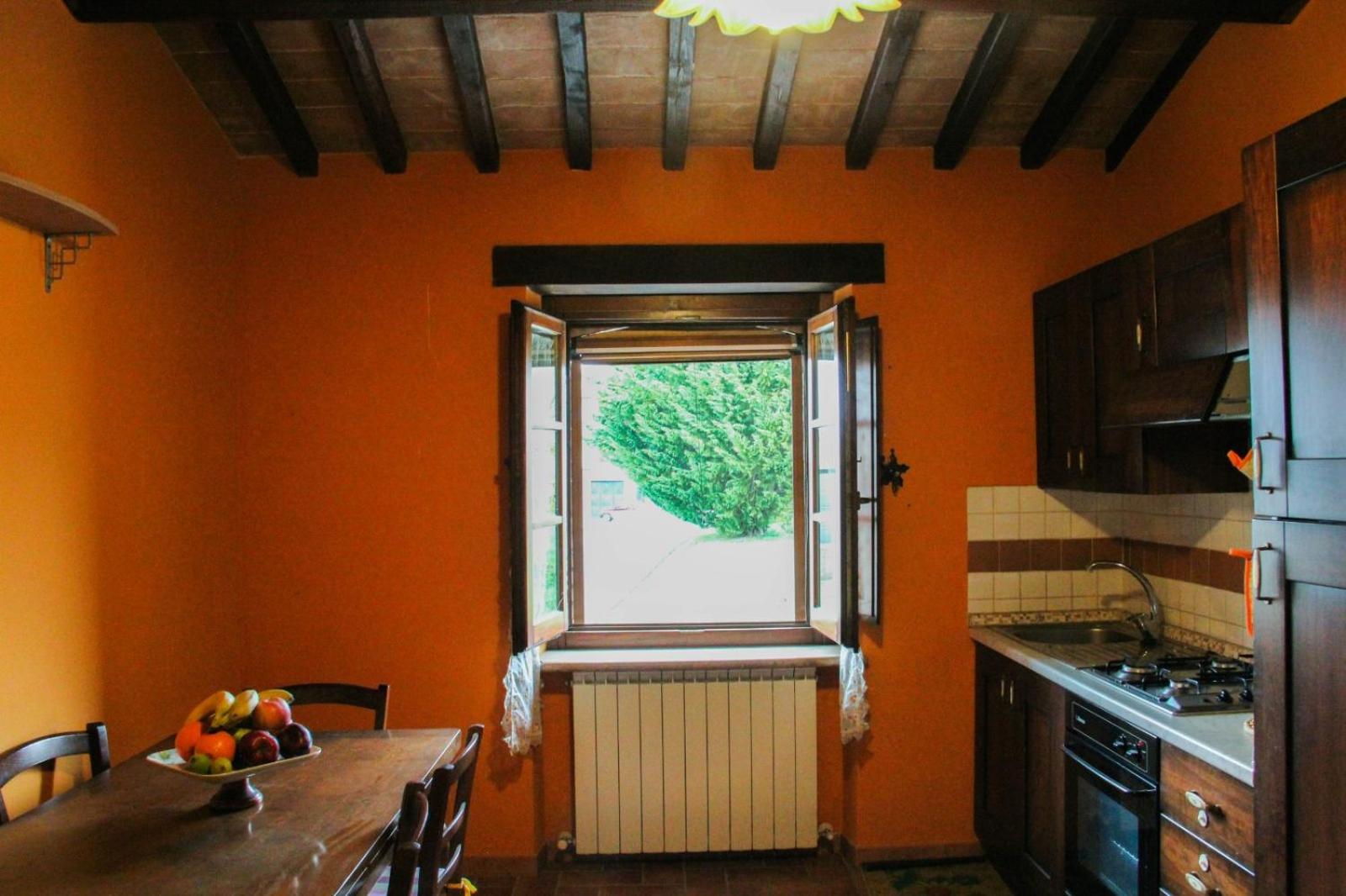 Apartment with Balcony photo 2