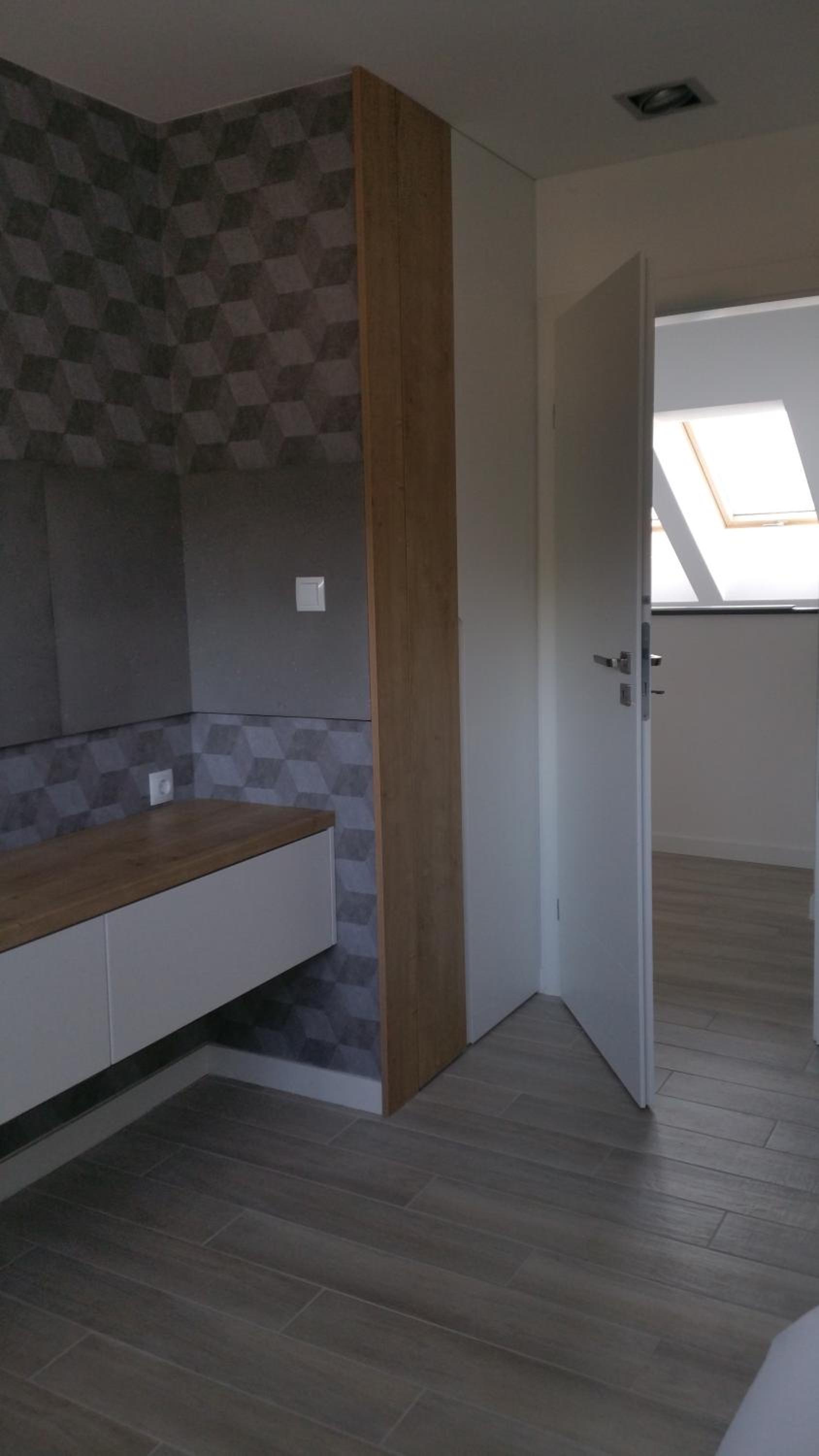 Deluxe Double Room with Shower - Photo 2