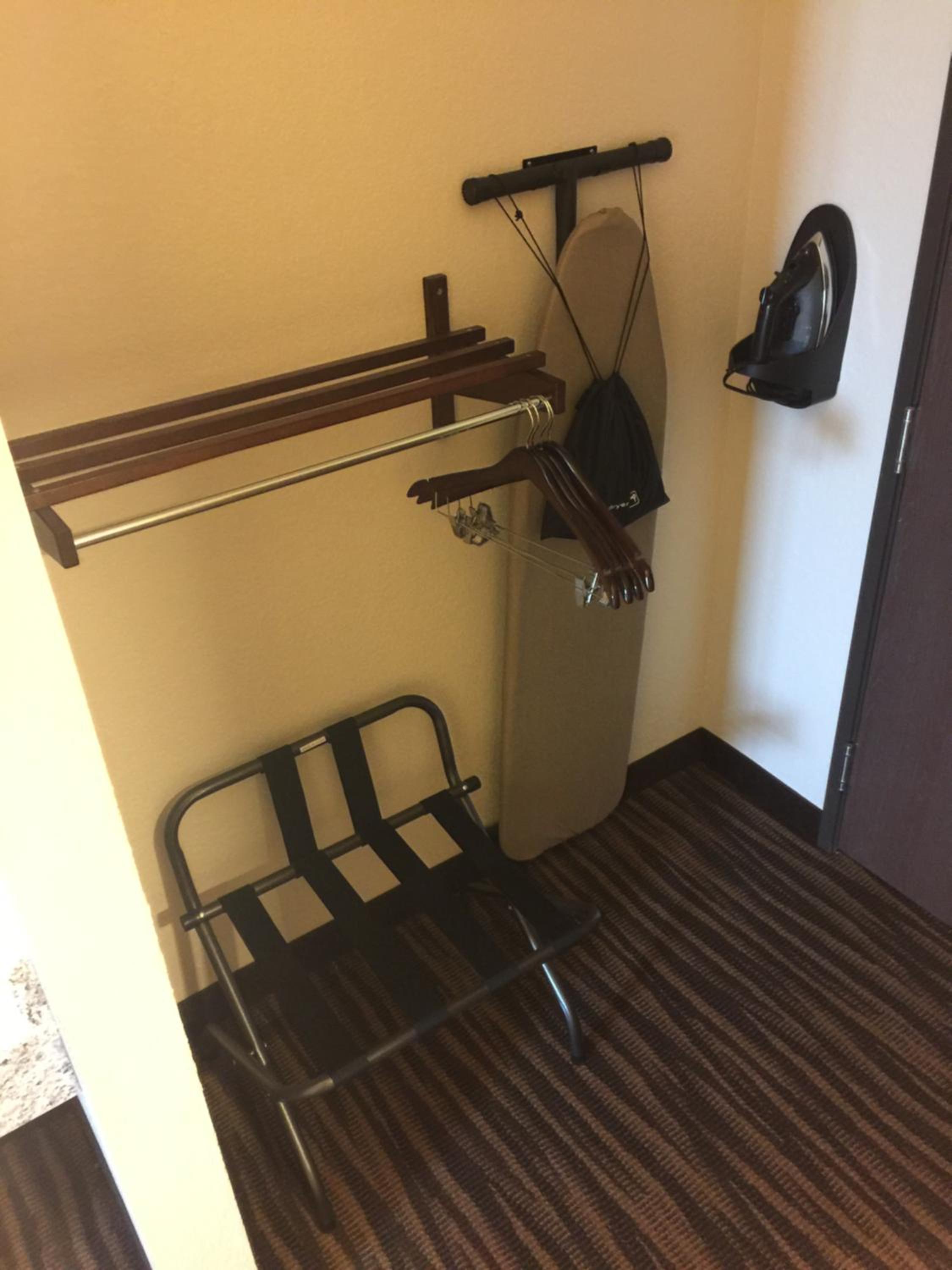 King Room - Disability Access photo 2