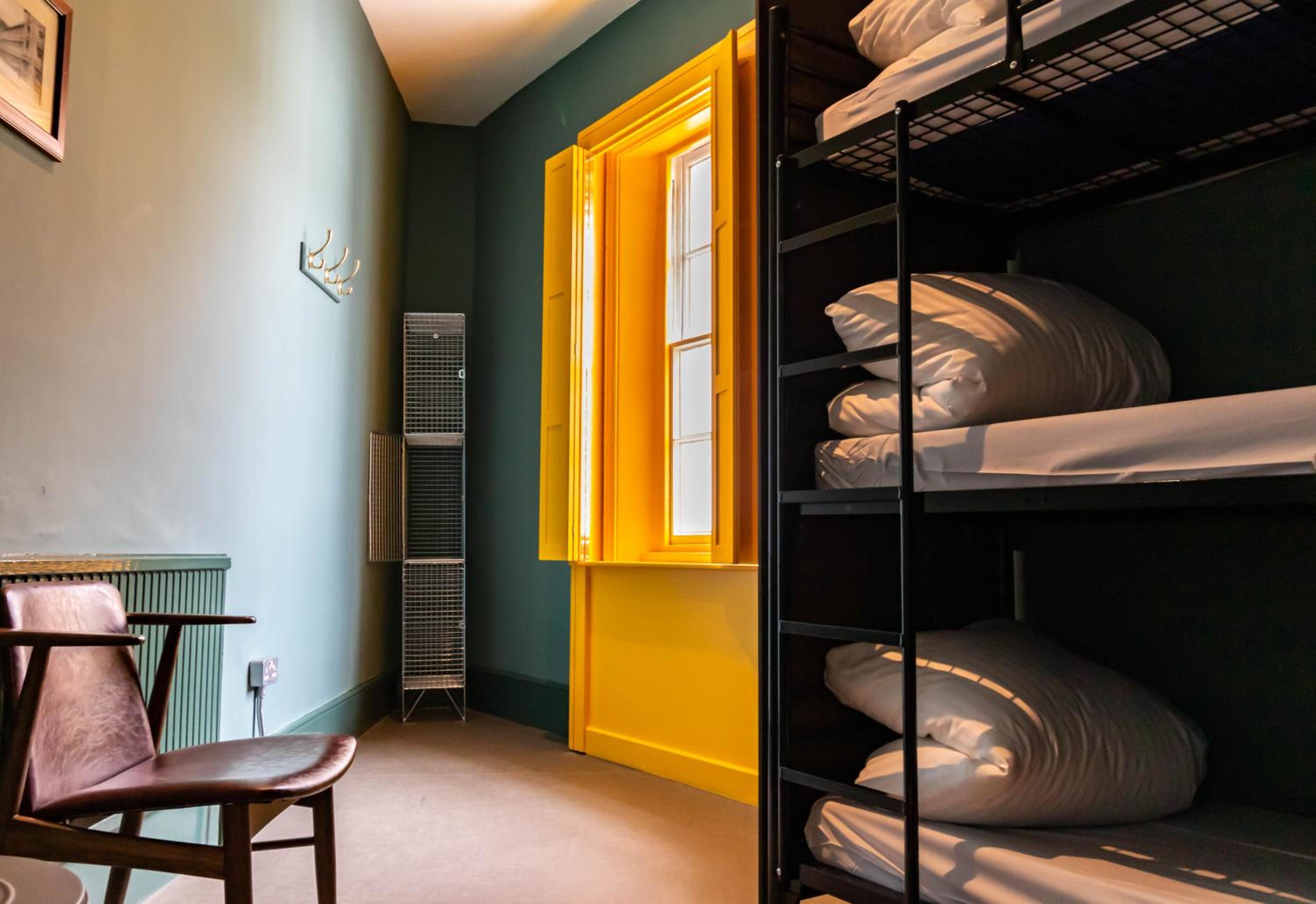 Standard Triple Room photo 2