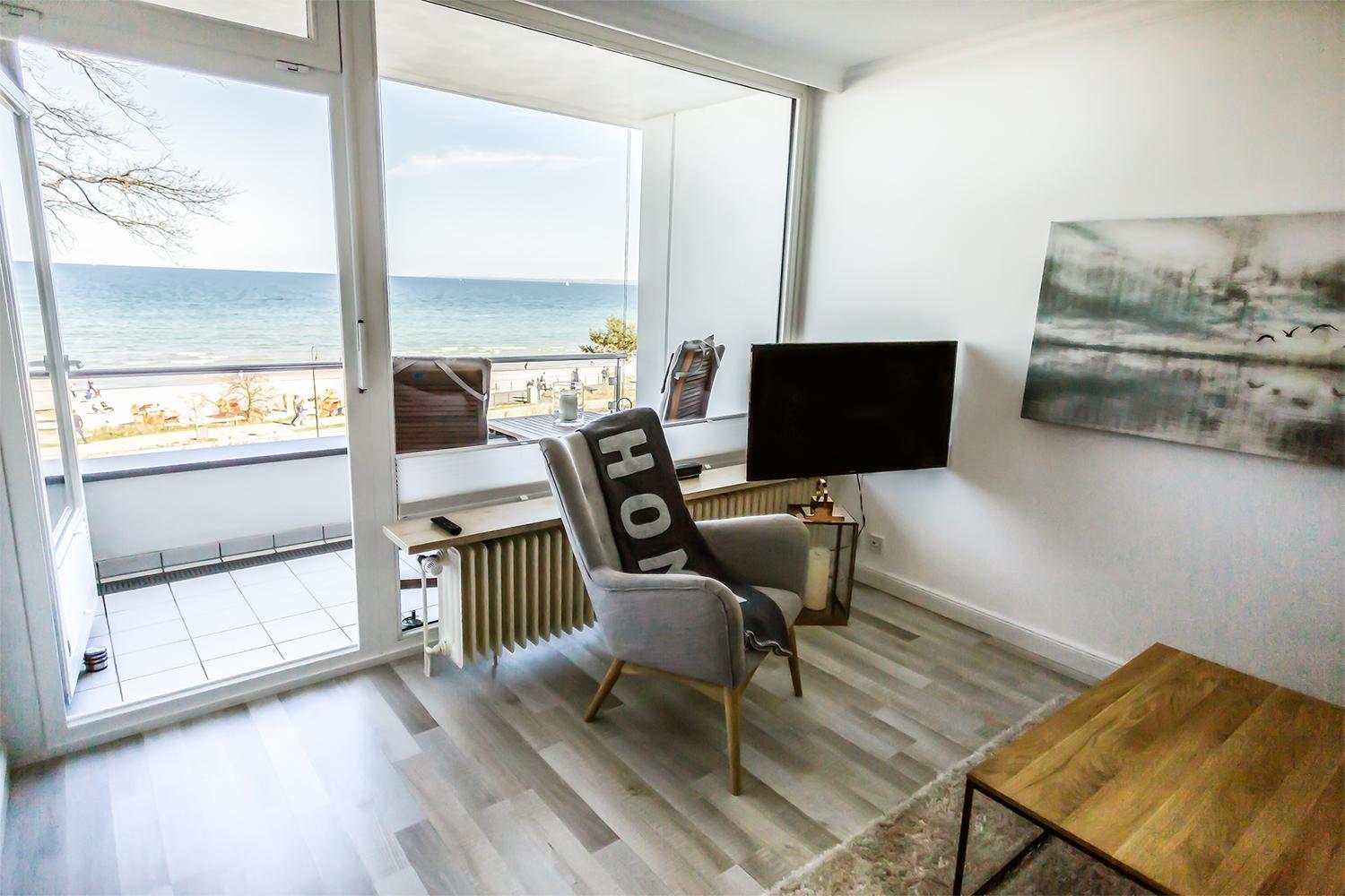 Apartment with Sea View - Photo 16