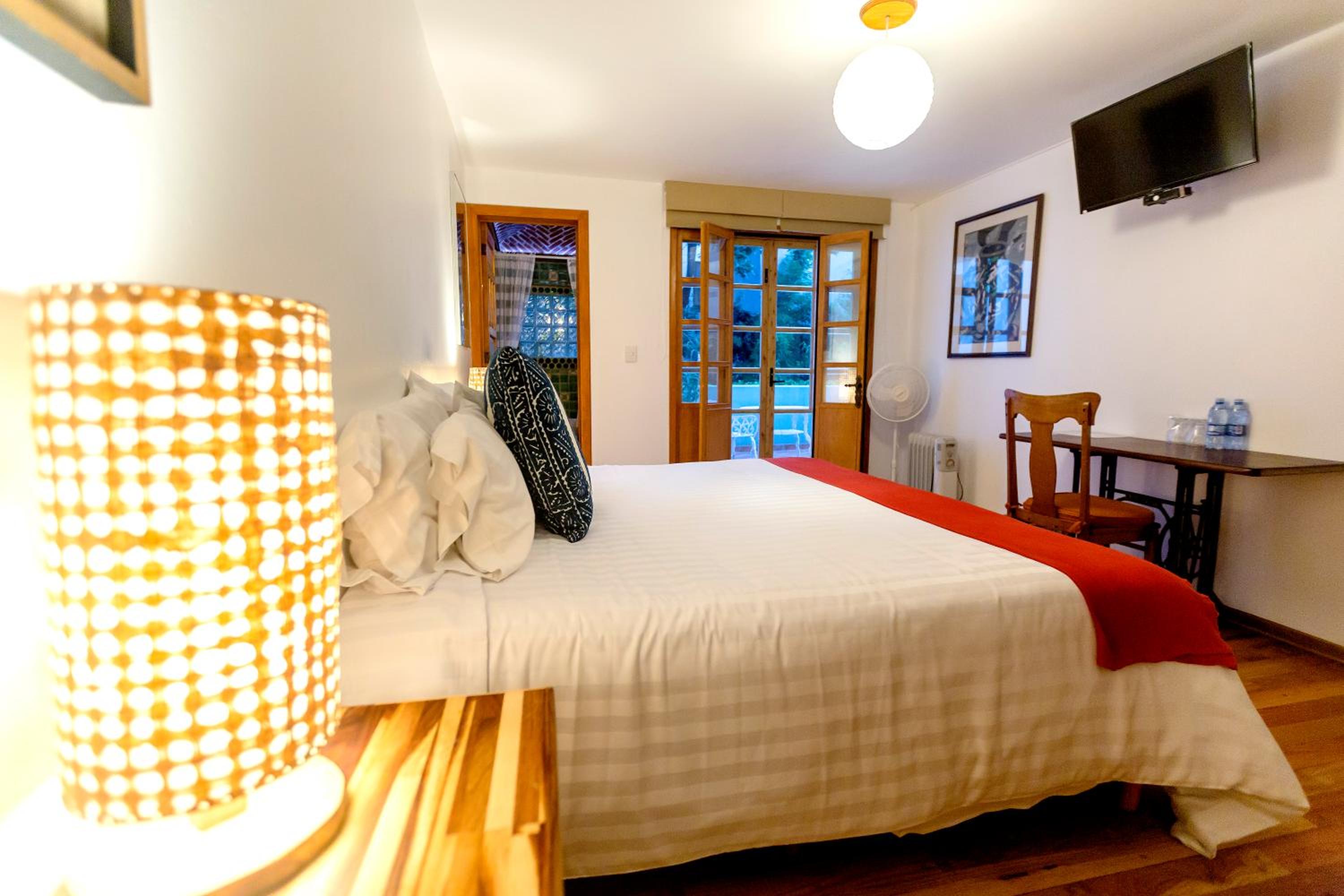 Deluxe King Room photo 1