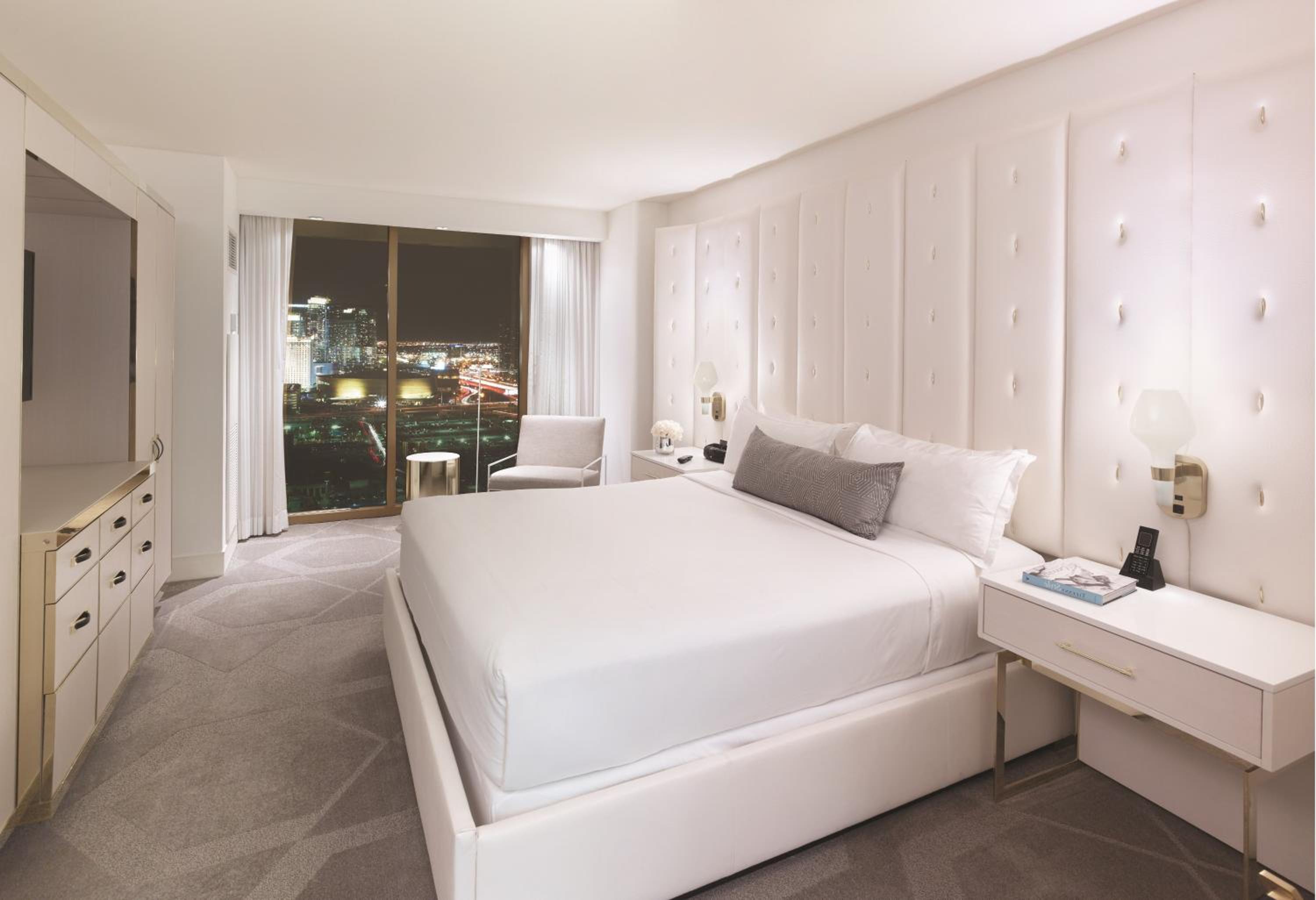 W Premier King Suite - Photo 2