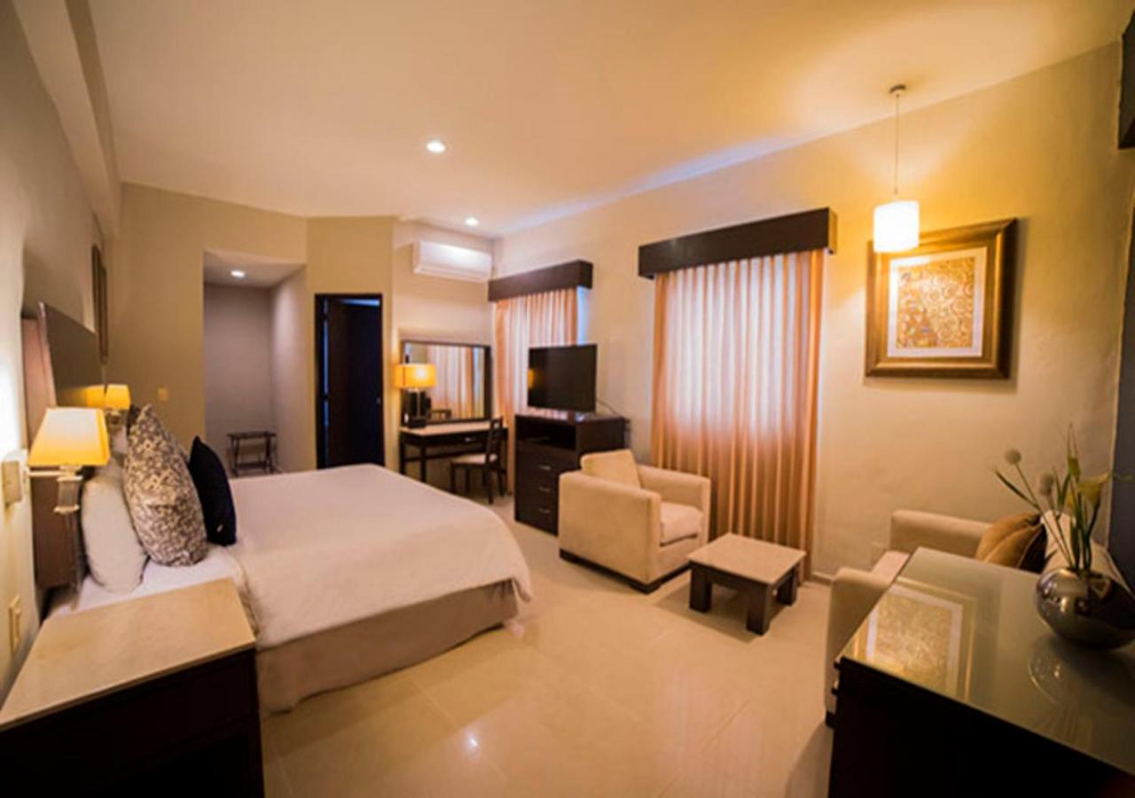 Junior Suite with Spa Bath photo 1