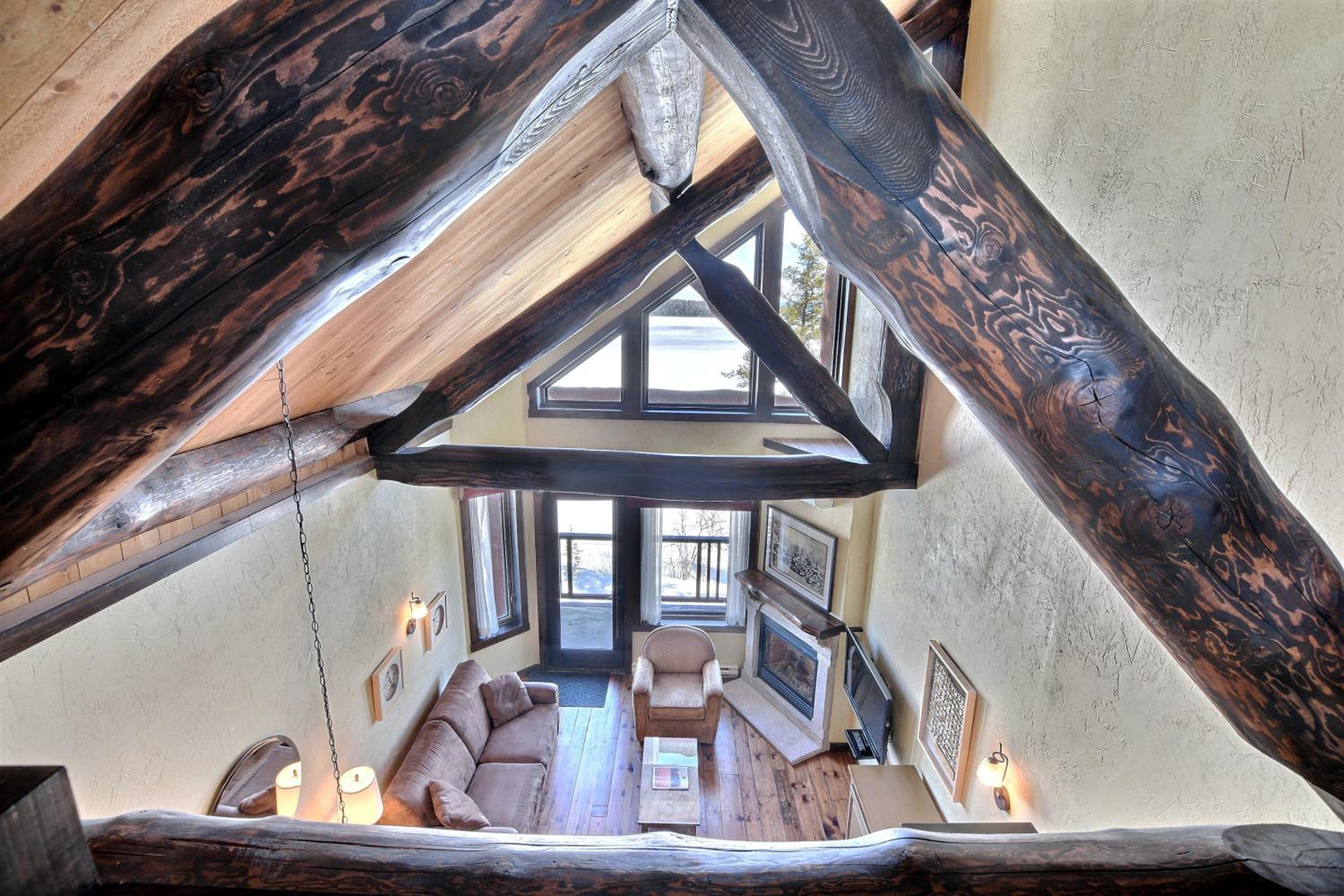 Presidential Suite - Lake view with balcony photo 1