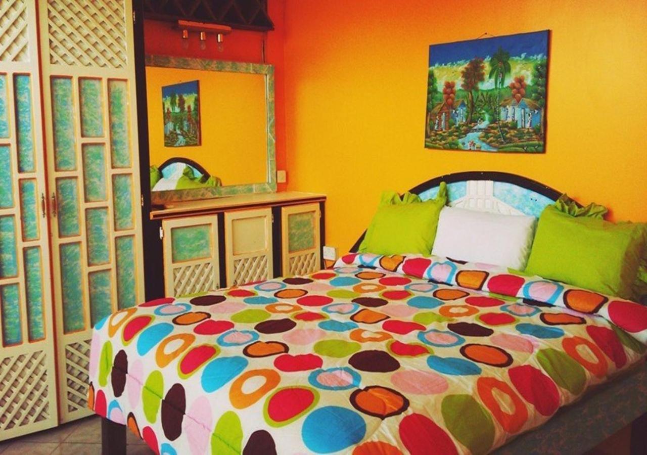 Double Room With Balcony And Sea View