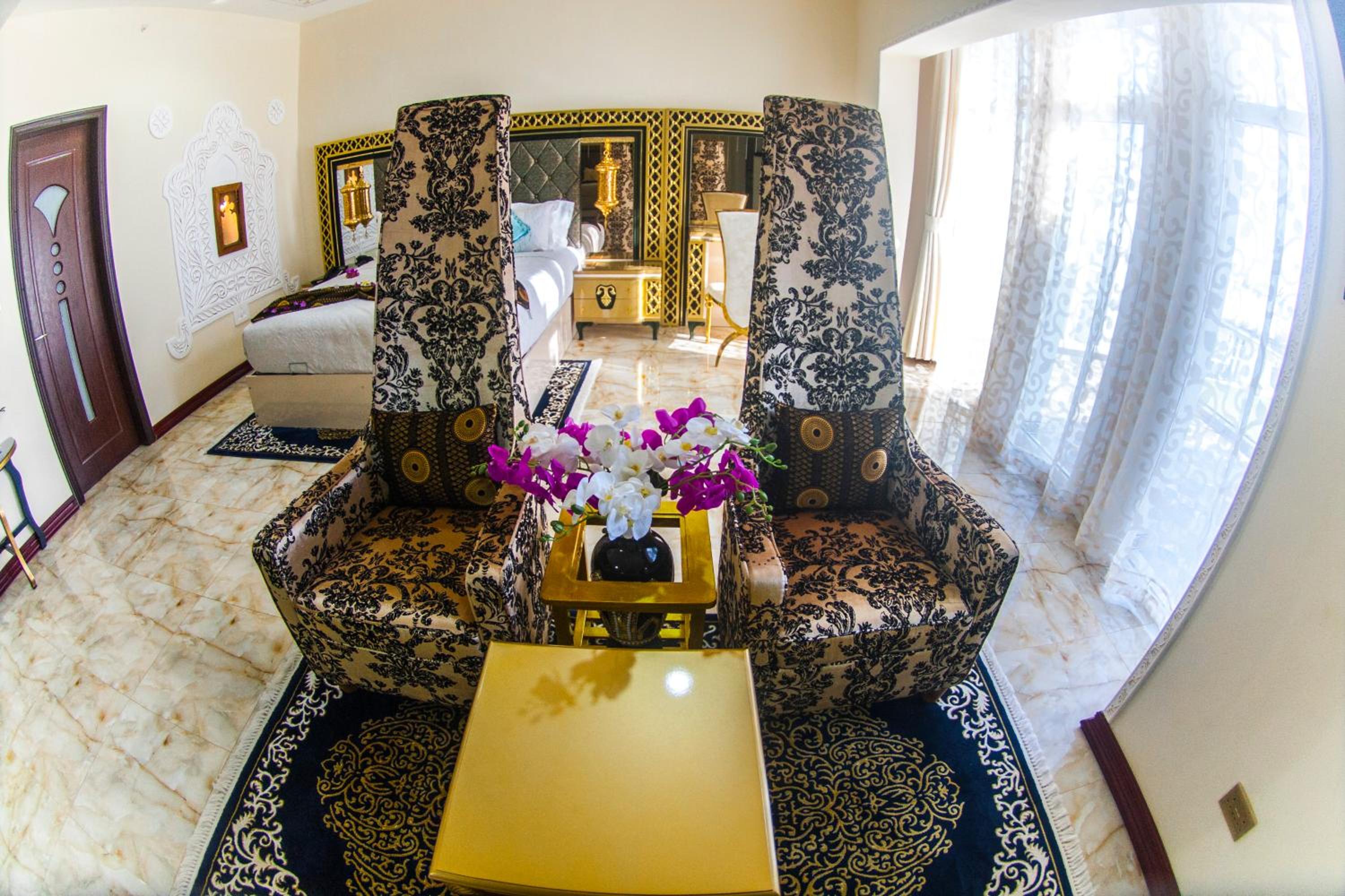 Sultan Suite with Sea View