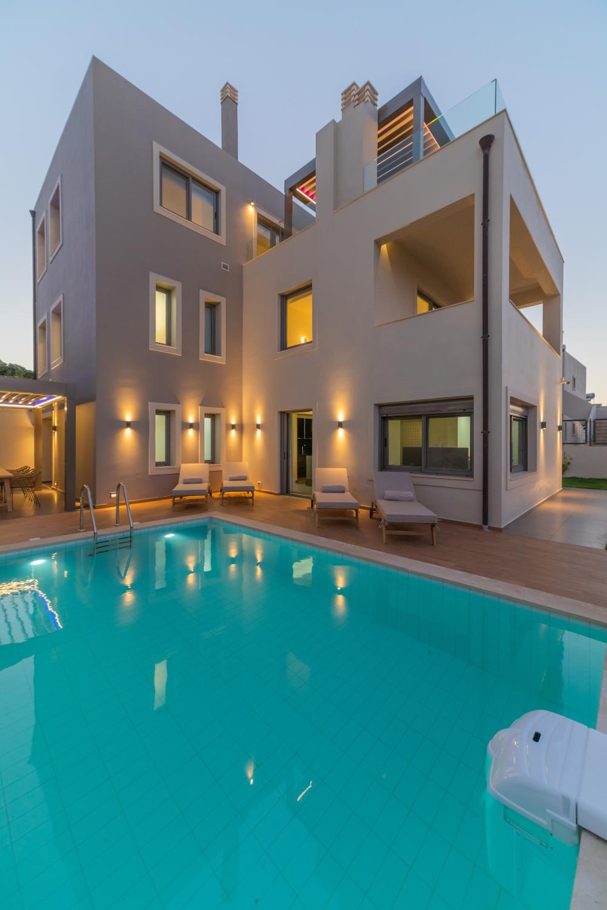 Villa with Private Pool photo 3