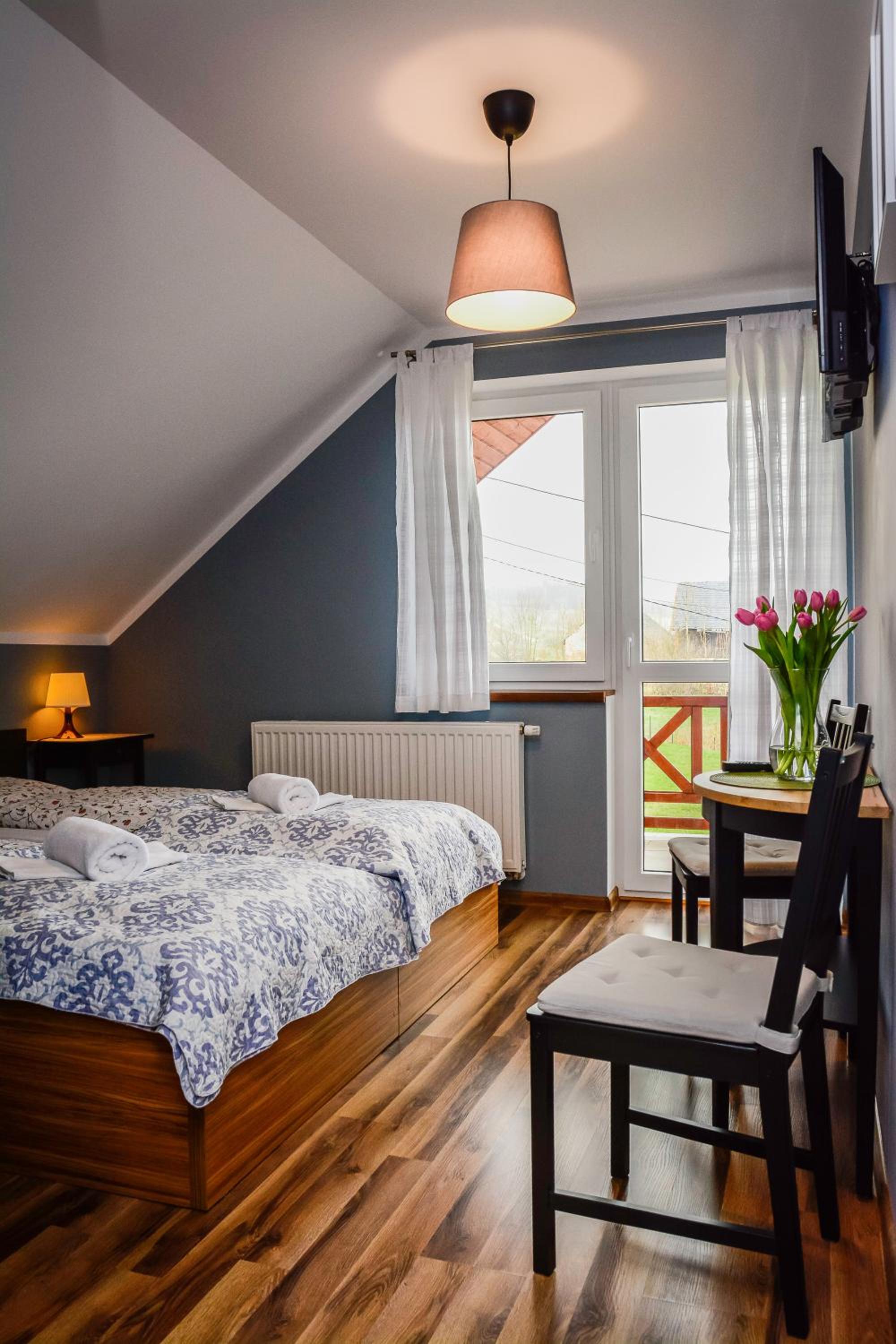 Budget Double Room photo 2