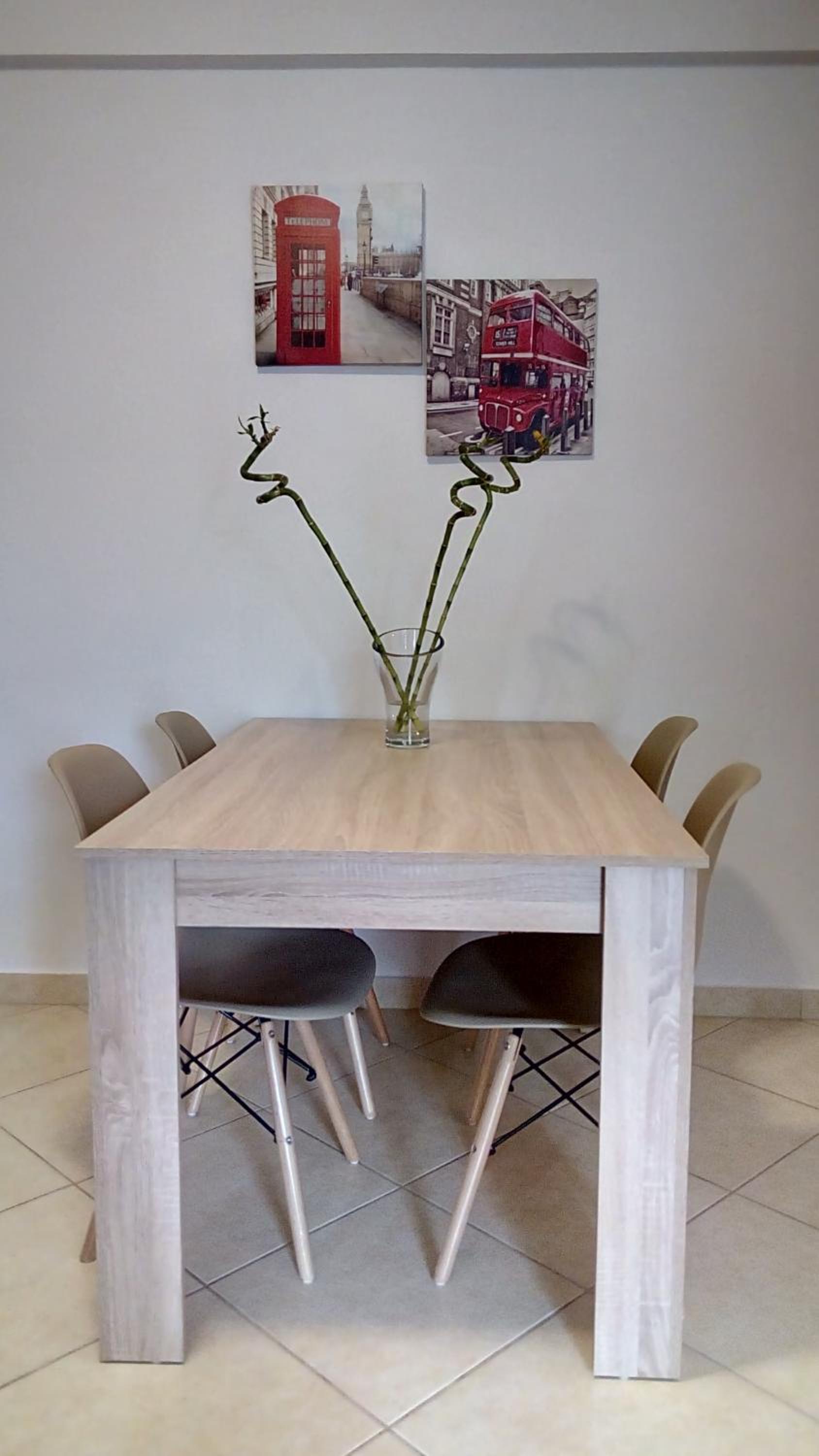 Studio Apartment - Photo 36