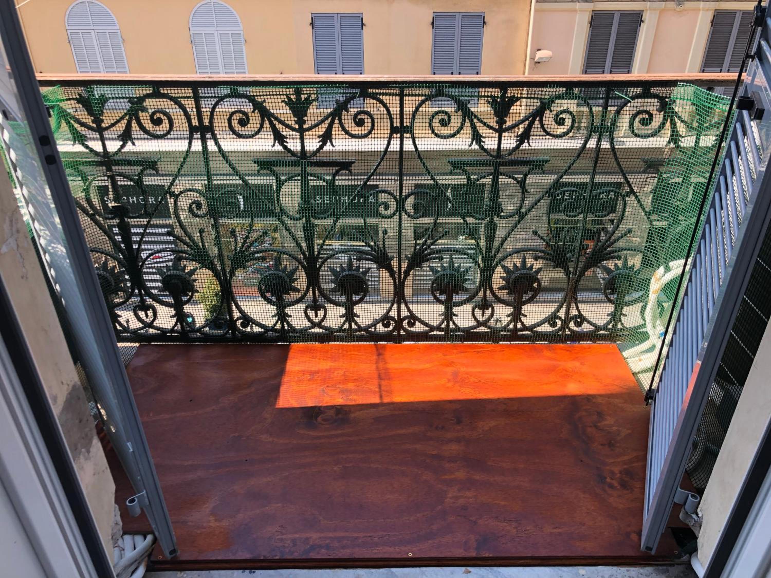 Double Room - Photo 18