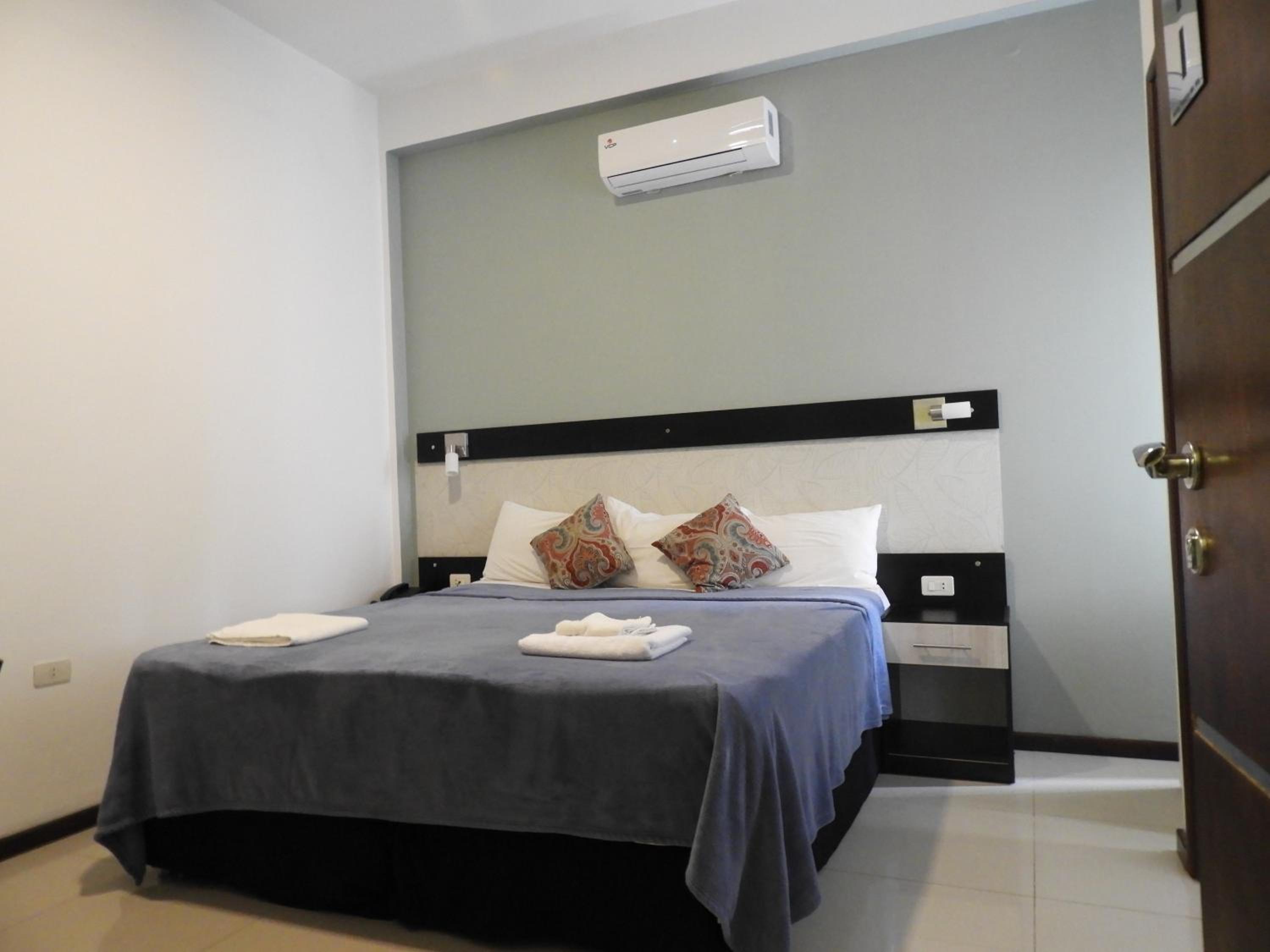 Single Room photo 2