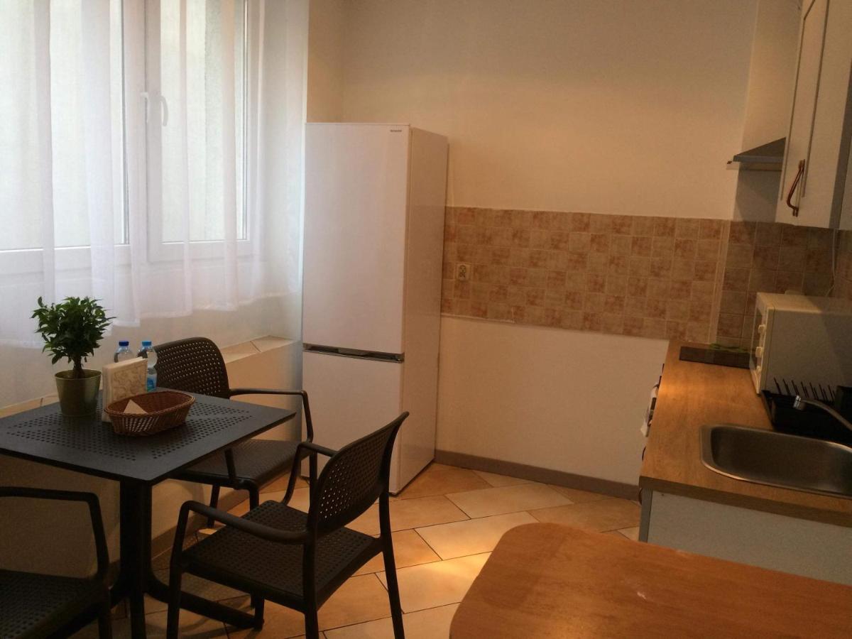 Apartment - Photo 8
