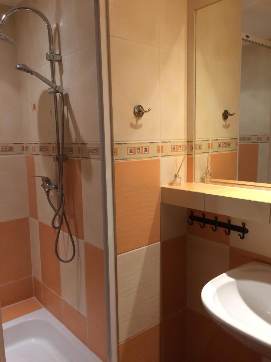 Apartment - Photo 1