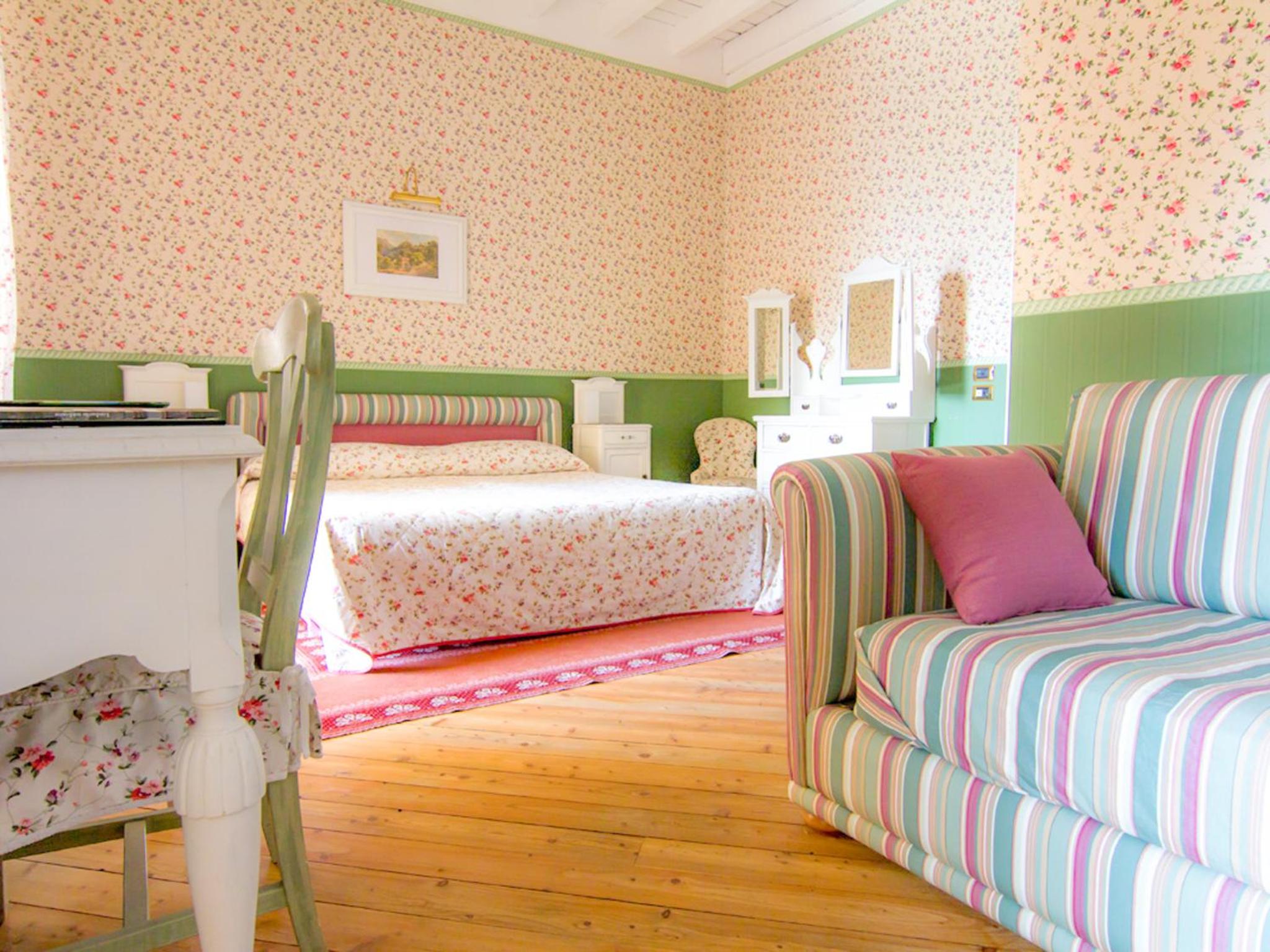 Deluxe Double Room with Balcony photo 1