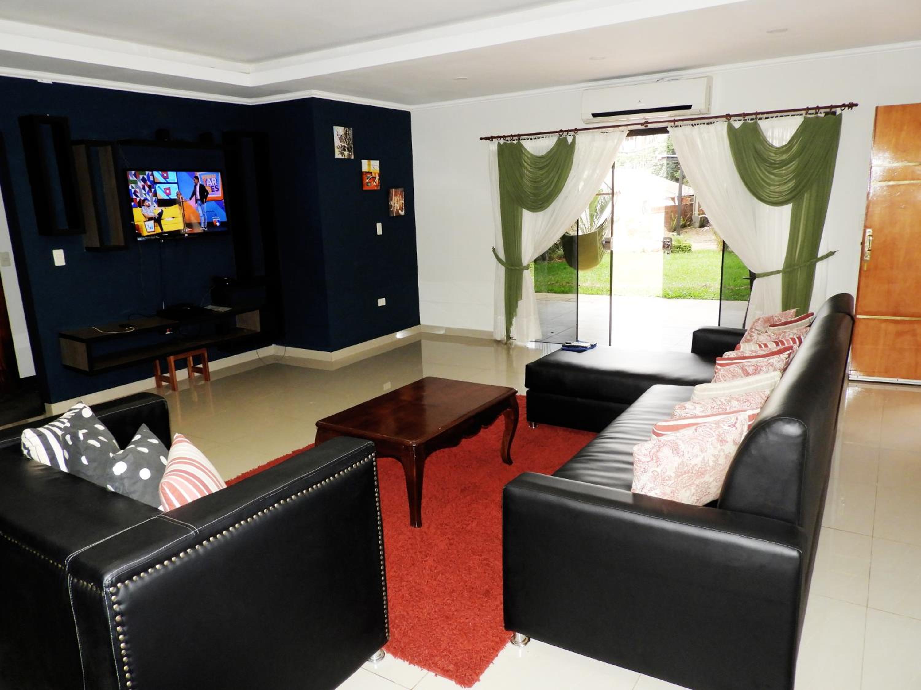Three-Bedroom Apartment with Balcony photo 2