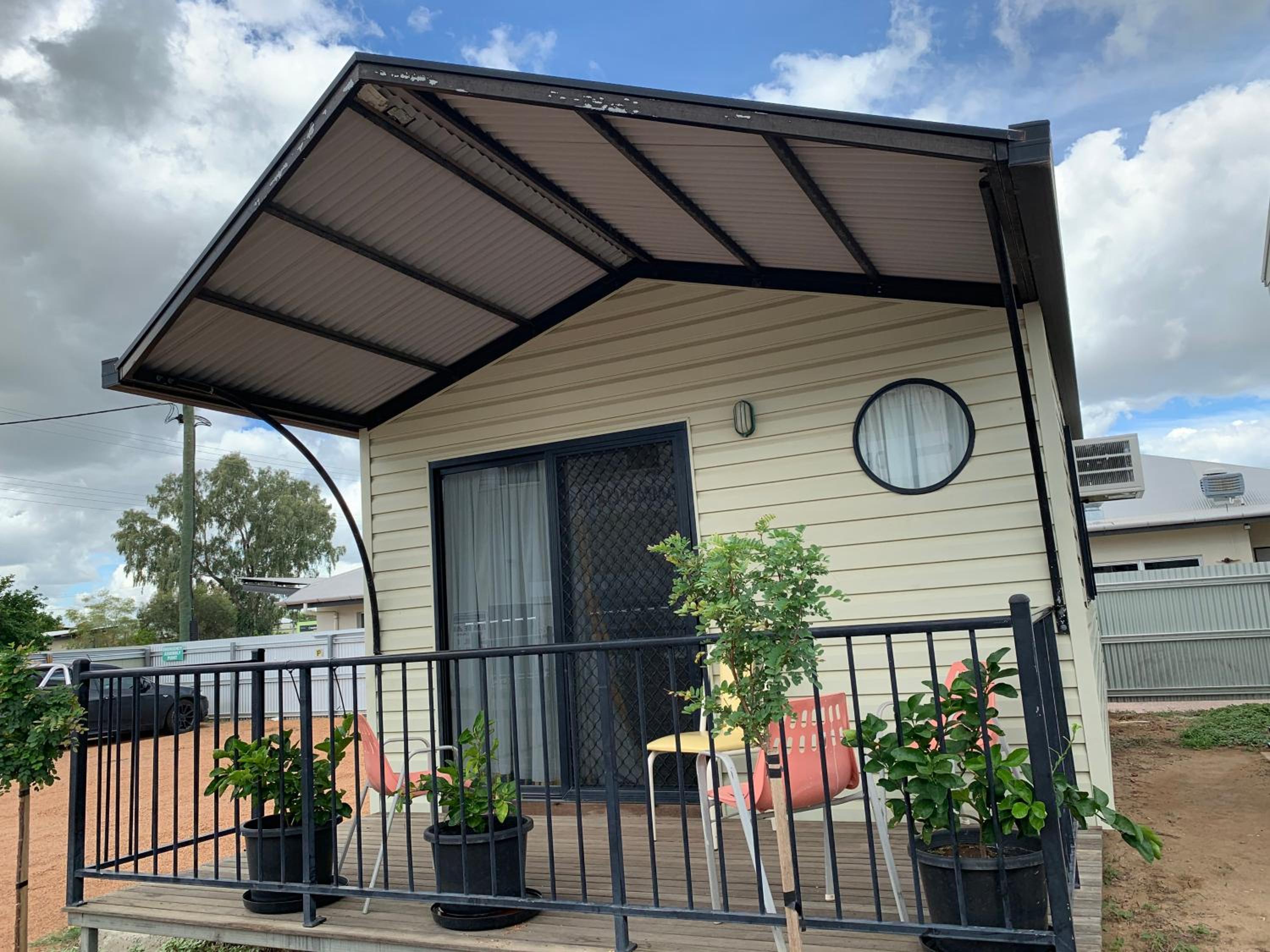 Deluxe Bungalow