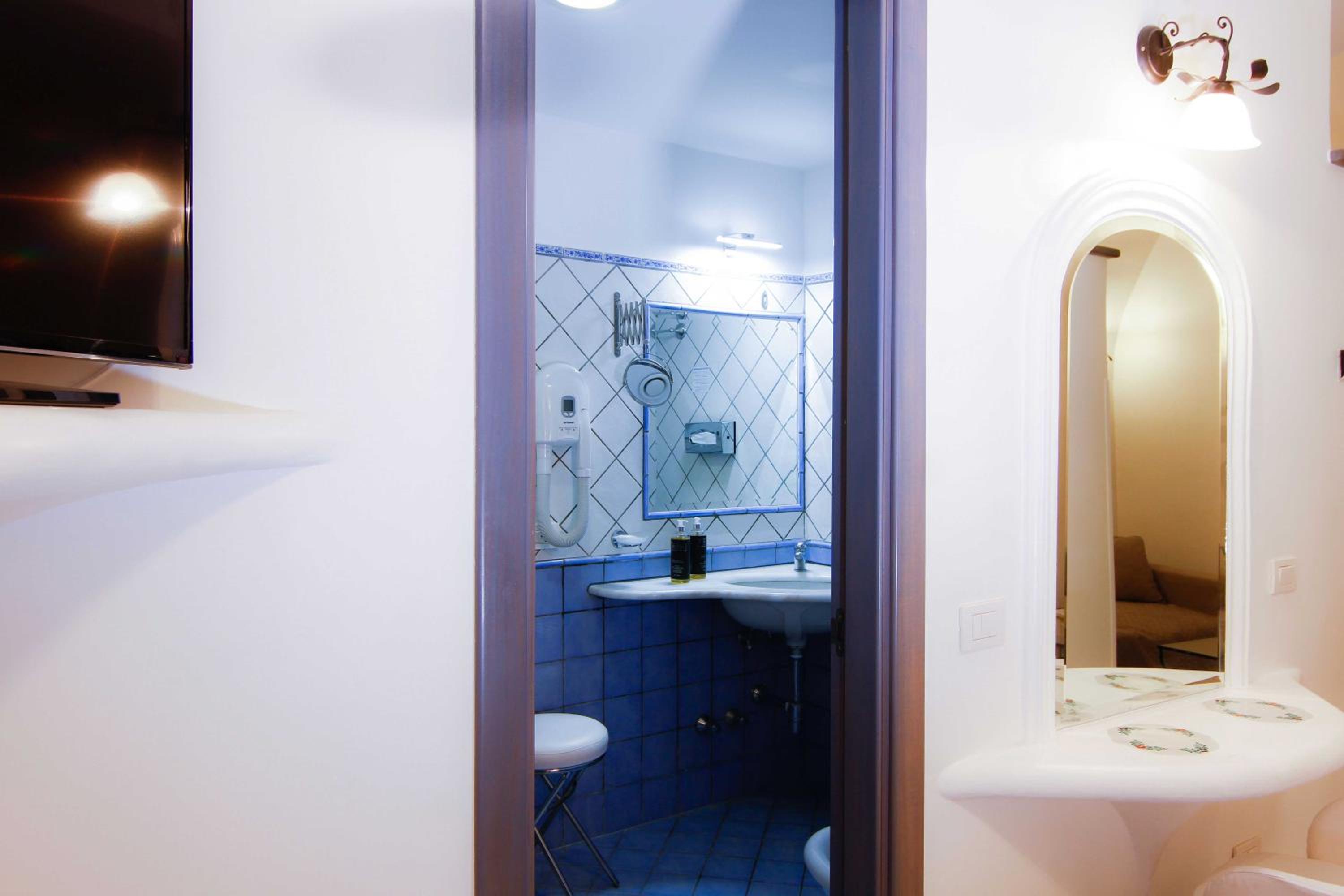Executive Double Room with Spa Bath photo 2