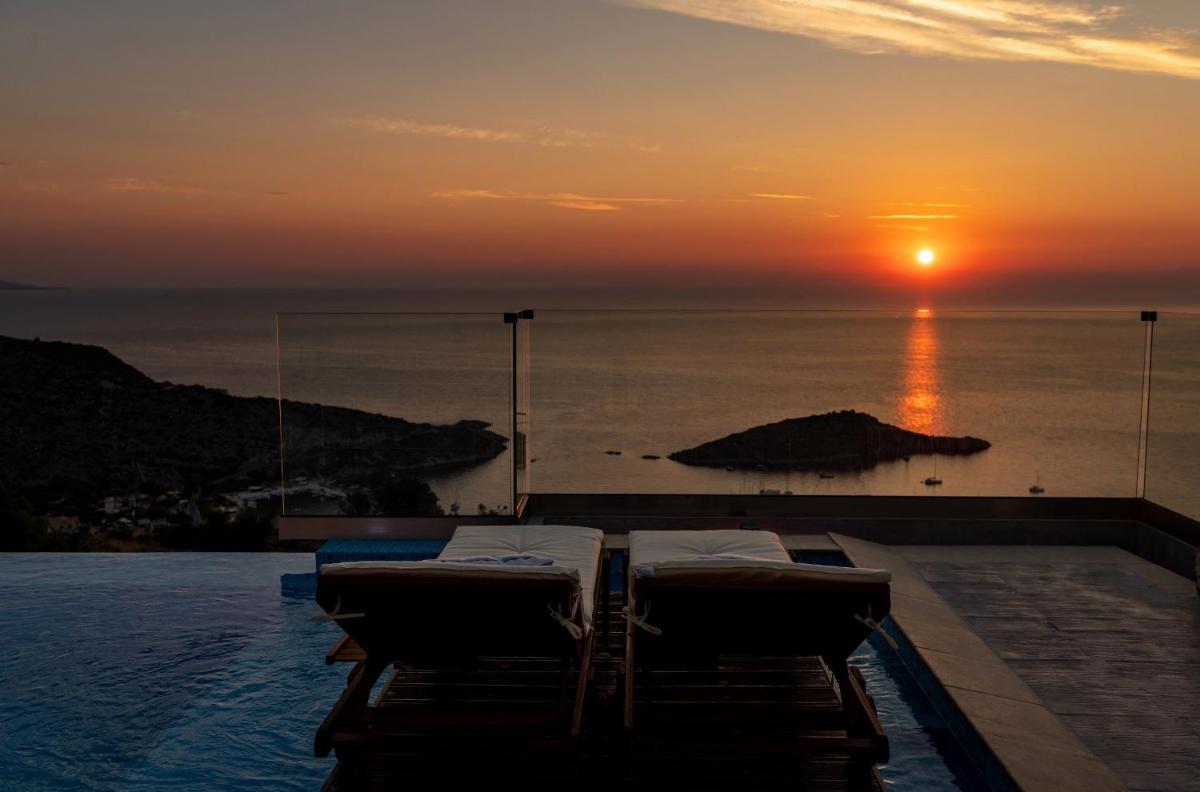 Villa - Photo 3