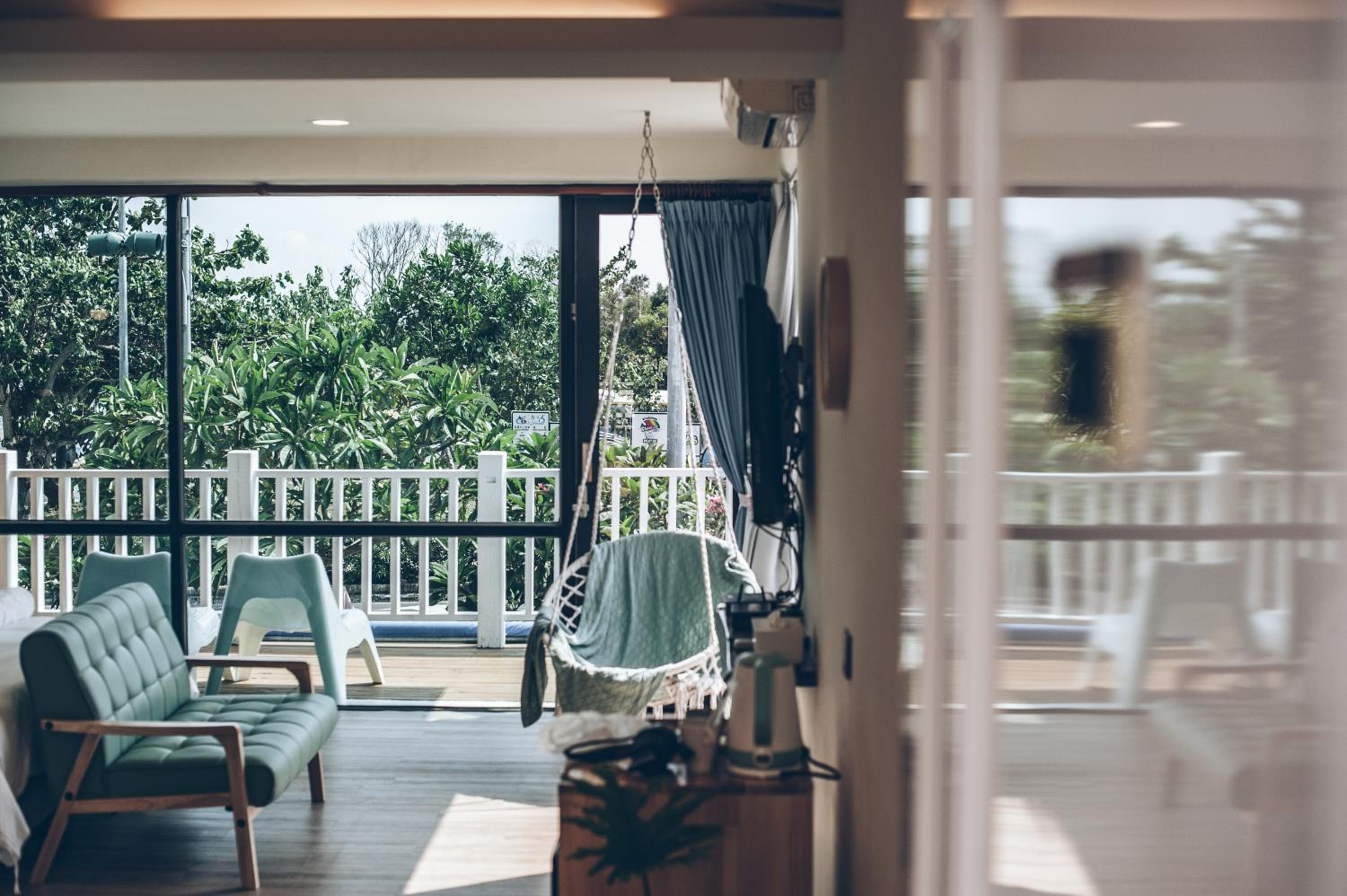 Deluxe Double Room with Balcony and Sea View photo 3