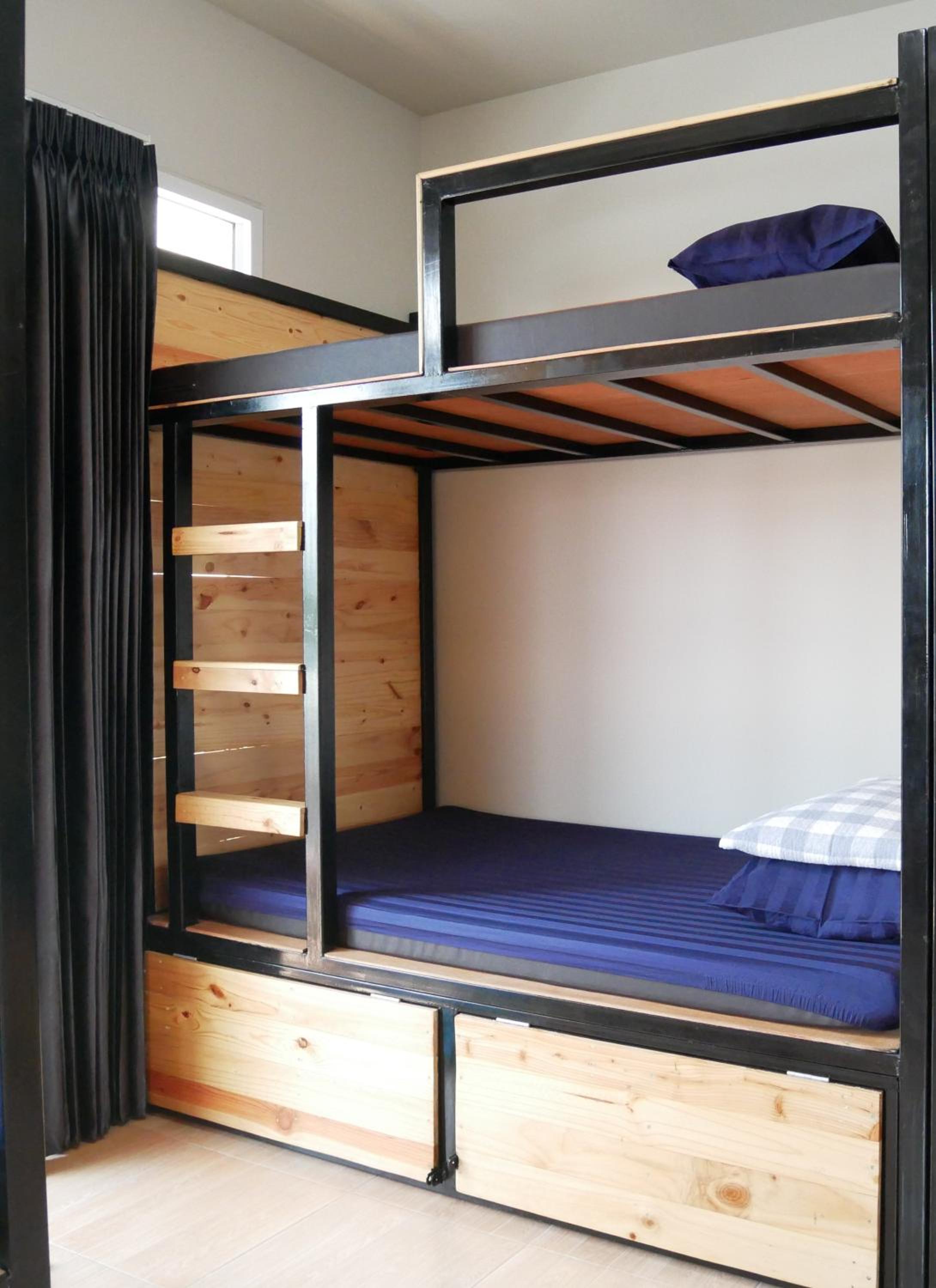 Economy Twin Room photo 1