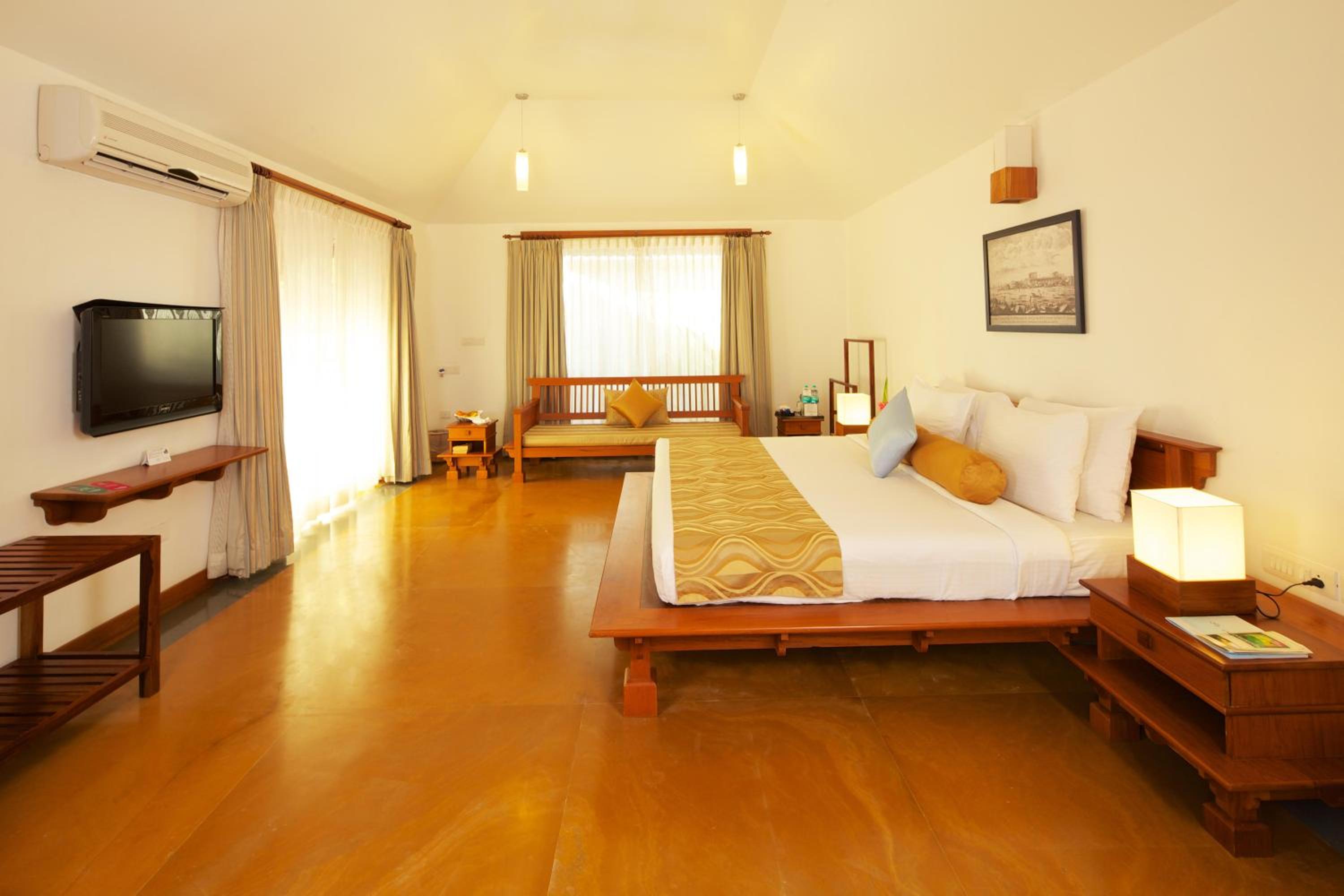 Villa photo 1