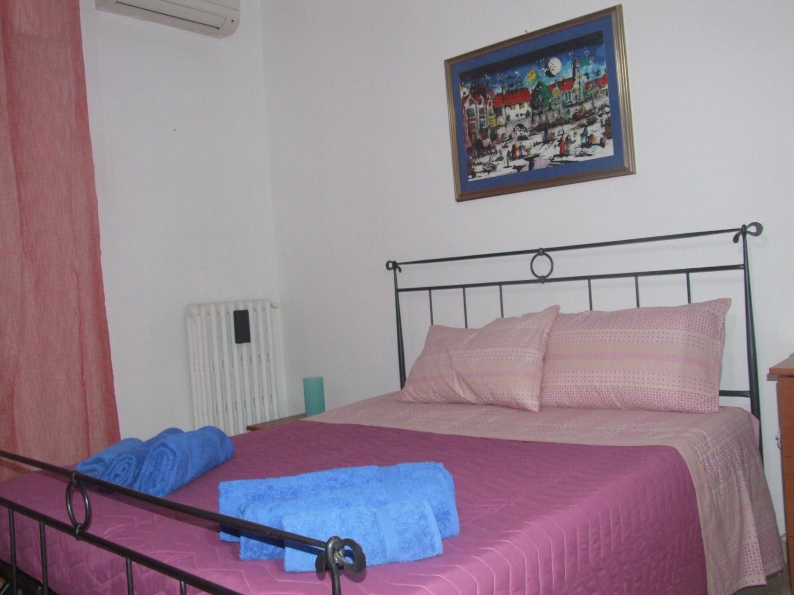 Quadruple Room with Shared Bathroom