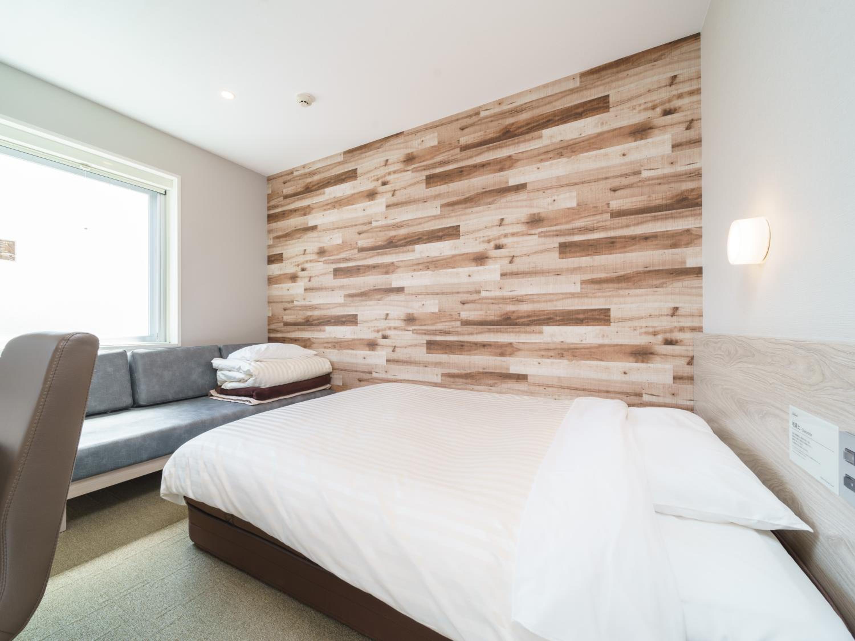Superior Double Room with Sofa - Photo 1