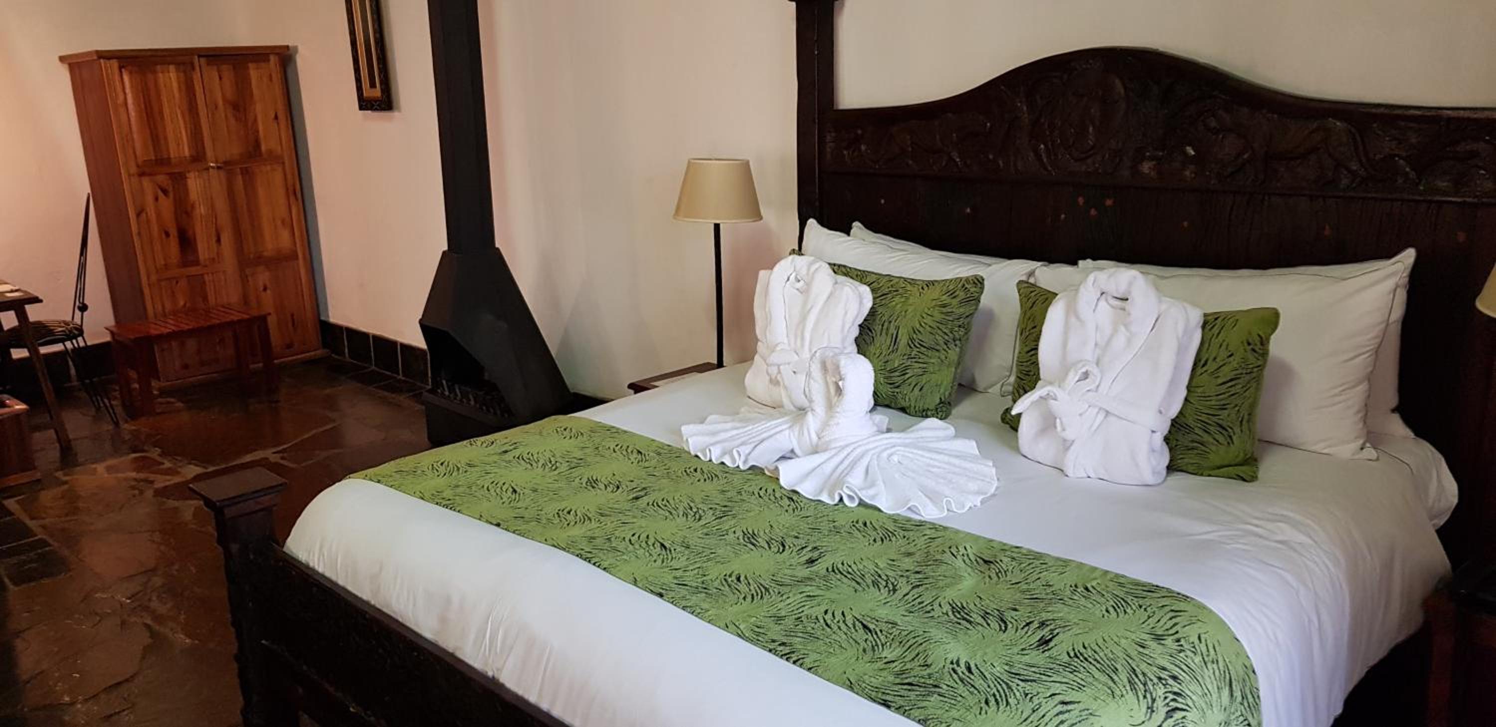 Classic Executive Double Suite - Photo 2