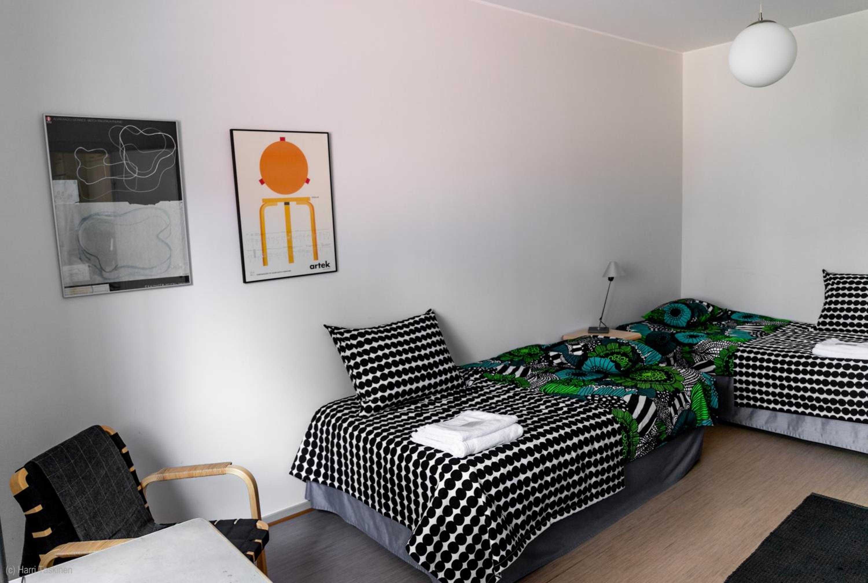 Two-Bedroom Apartment - Photo 10