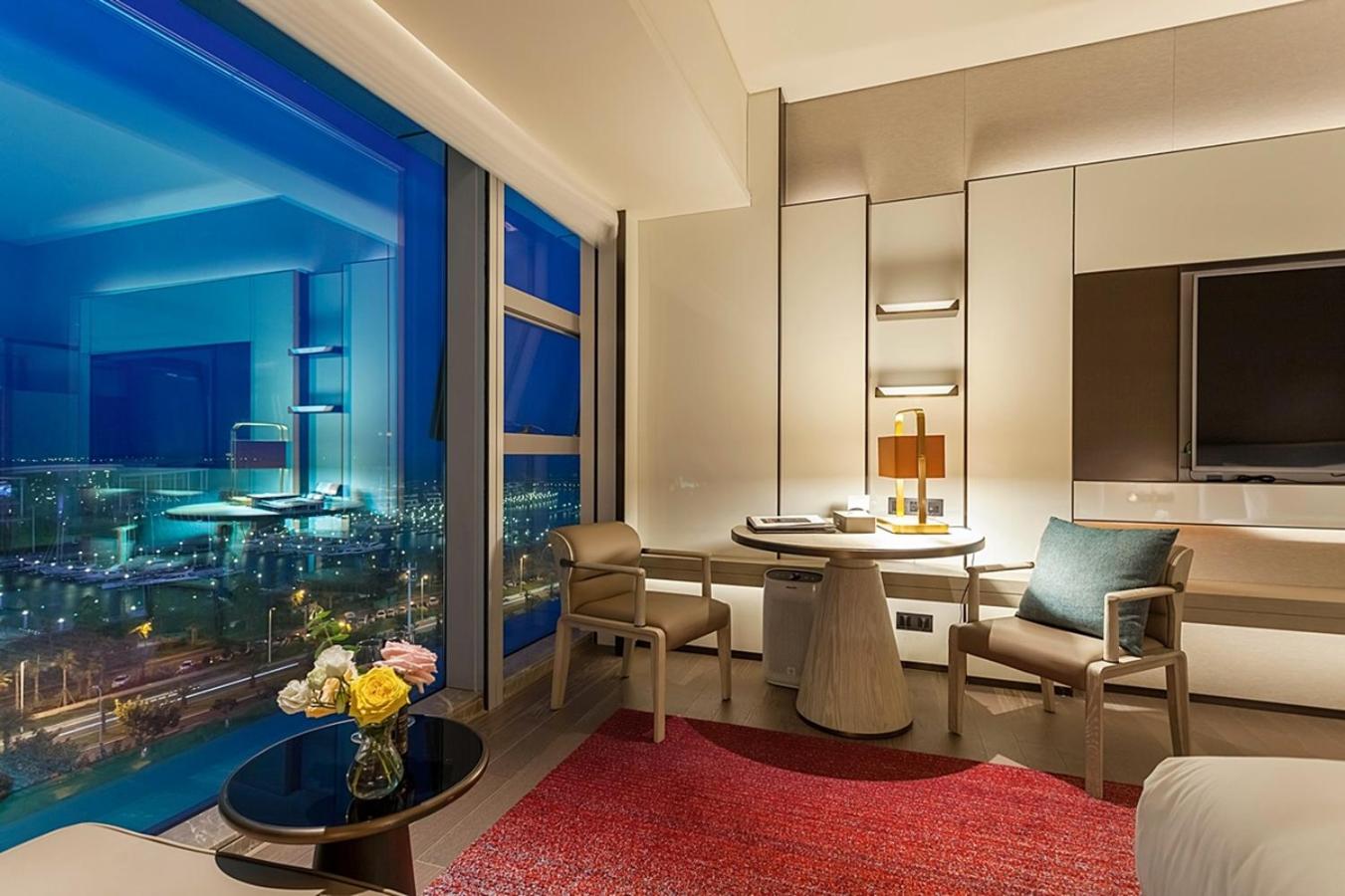 Business Sea View Twin Room photo 3